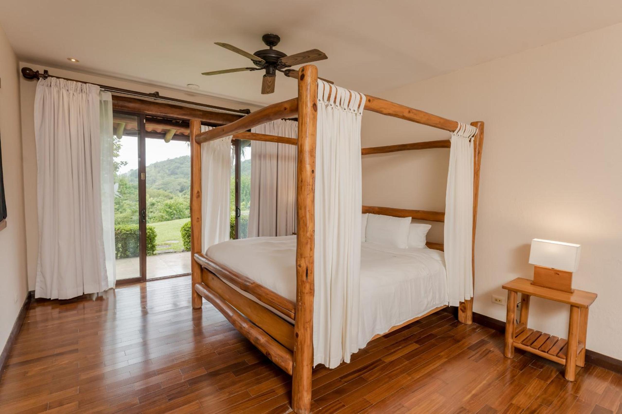 Three Bedroom Villa - Estrella