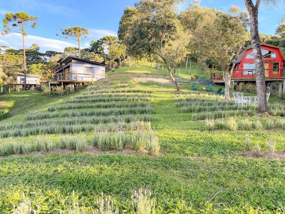 Villa Siena conforto nas alturas Casa com 2 suítes 2 banheiras de imersão vista maravilhosa a 1300m de altitude