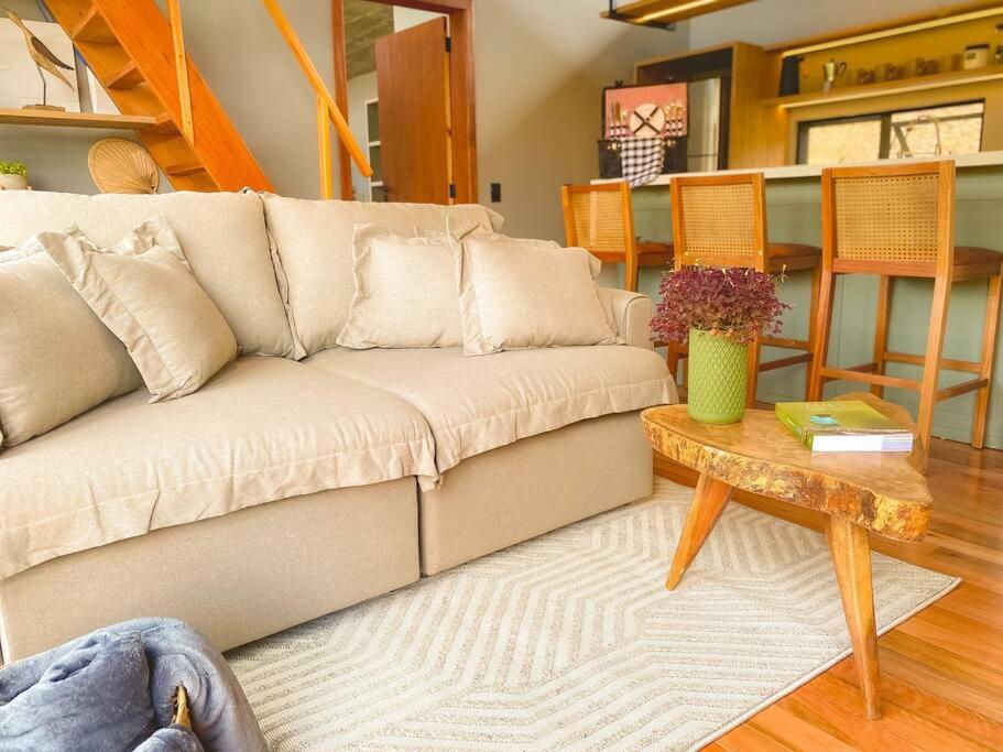 Villa Siena conforto nas alturas Casa com 2 suítes 2 banheiras de imersão vista maravilhosa a 1300m de altitude