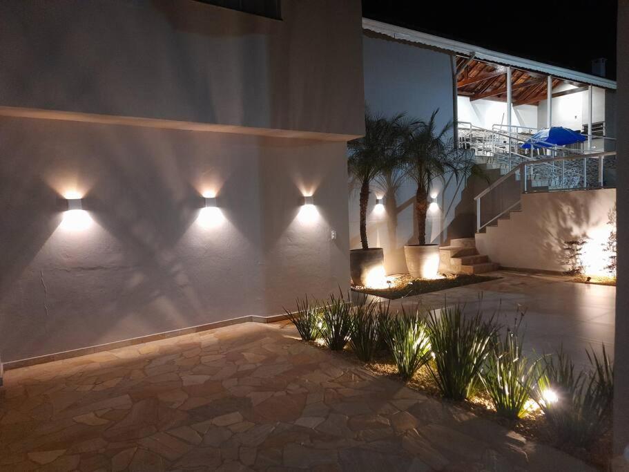 Casa em ampla e confortável em bairro nobre