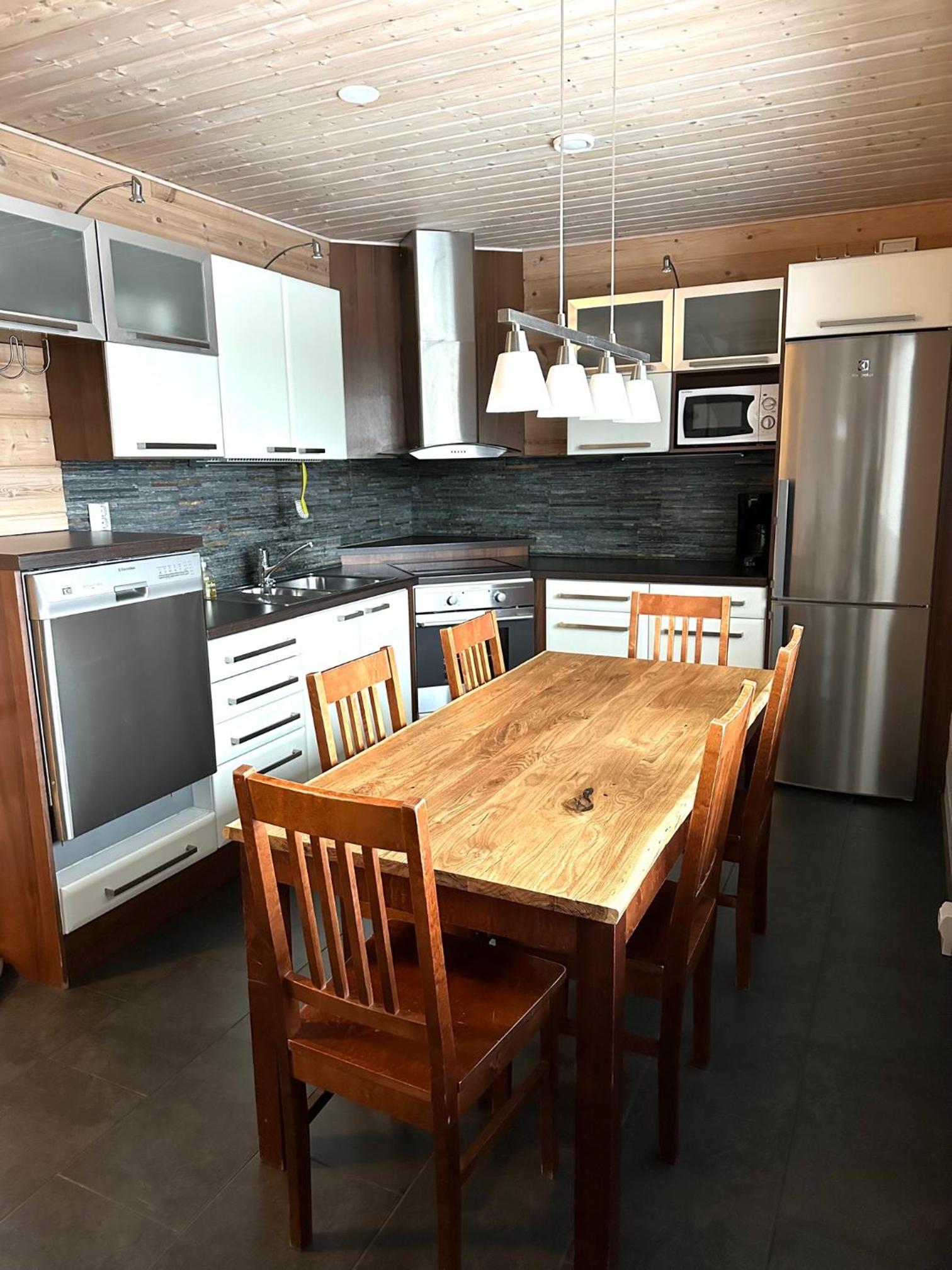 Hietavilla Borealis - Hot tube - Sauna - AC - Fireplace - 11kW EV-refuel - Landscape view - Silence - Free WiFi view 2