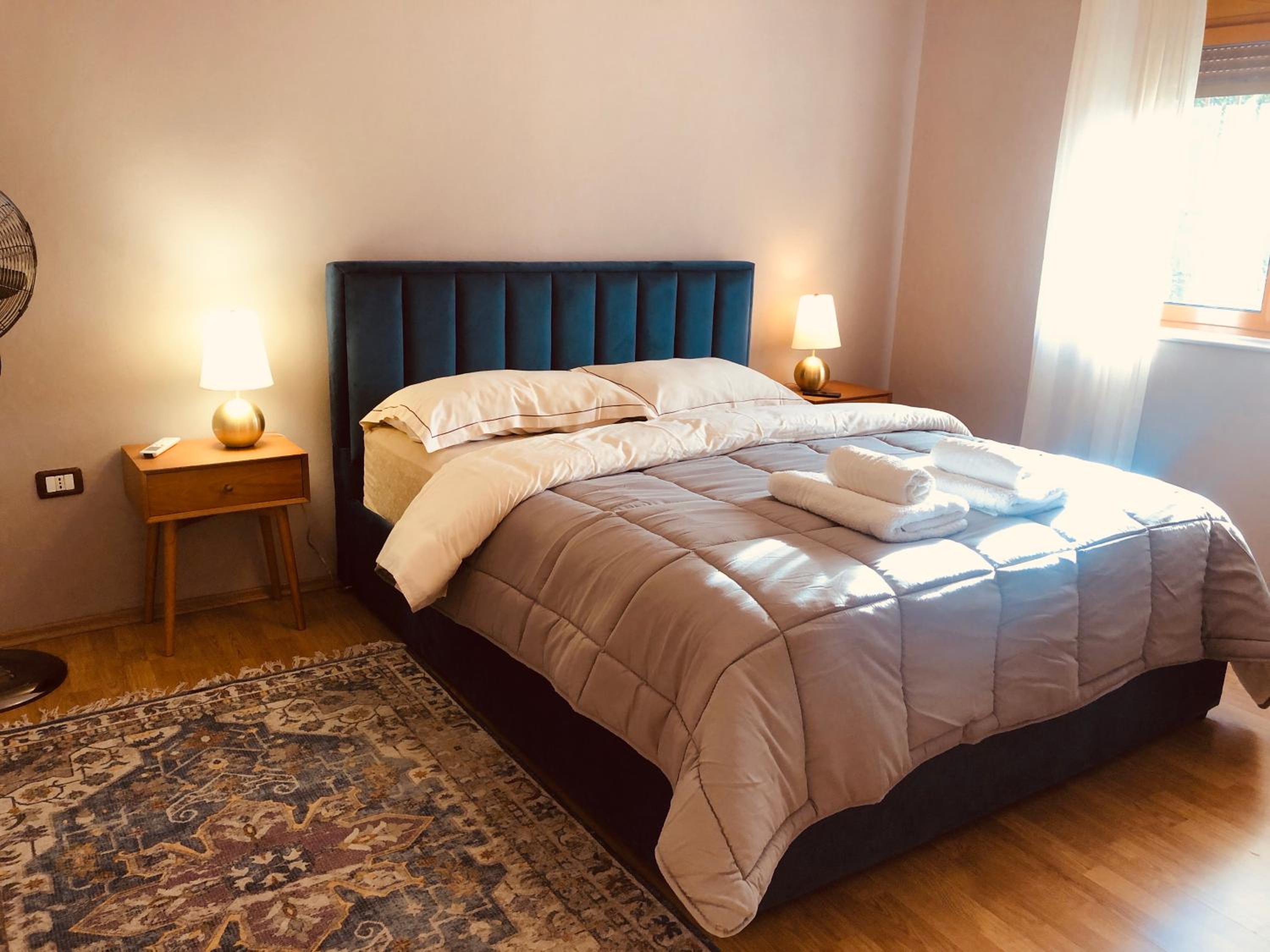 Qemal Stafa Apartment