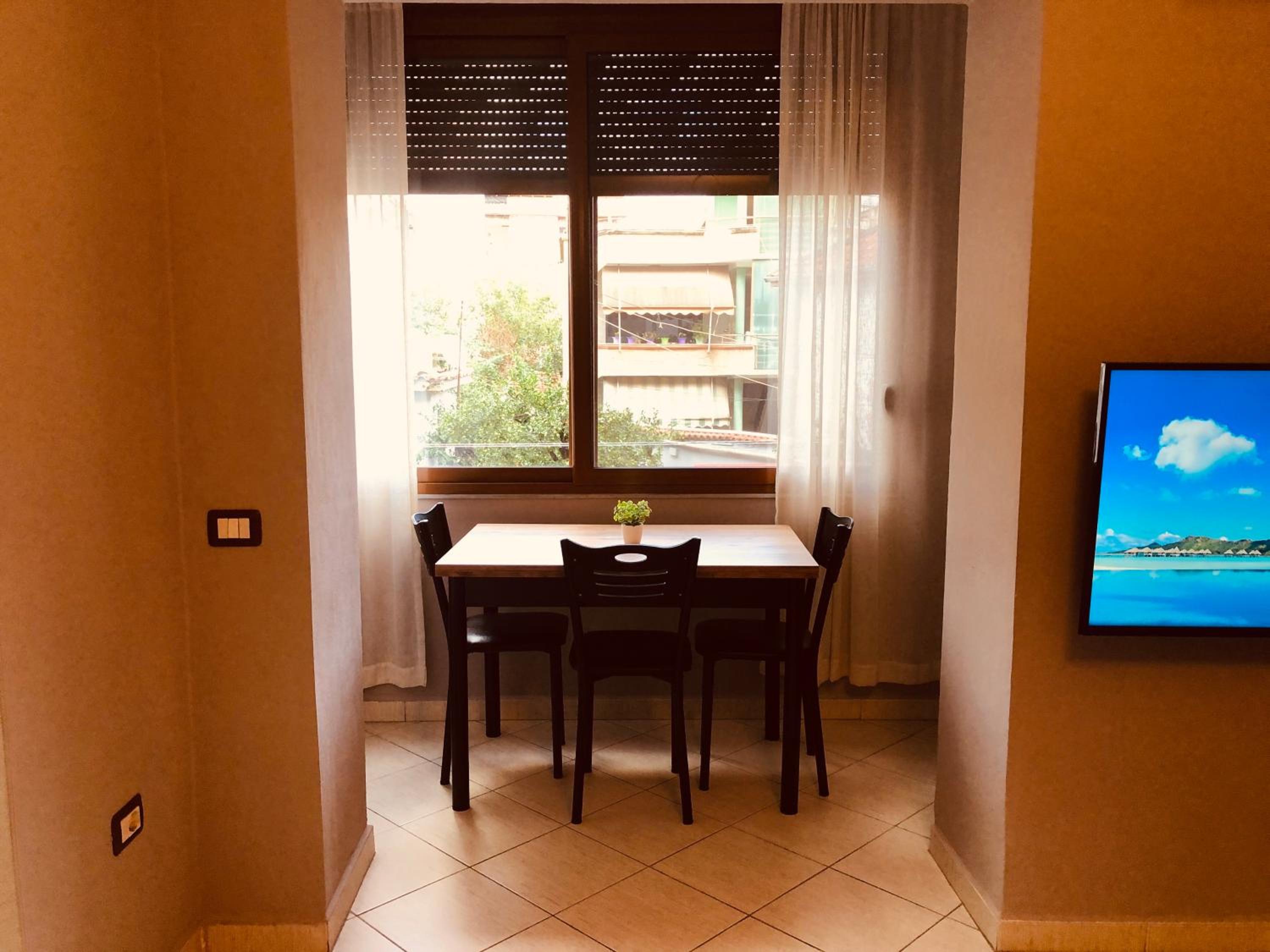 Qemal Stafa Apartment