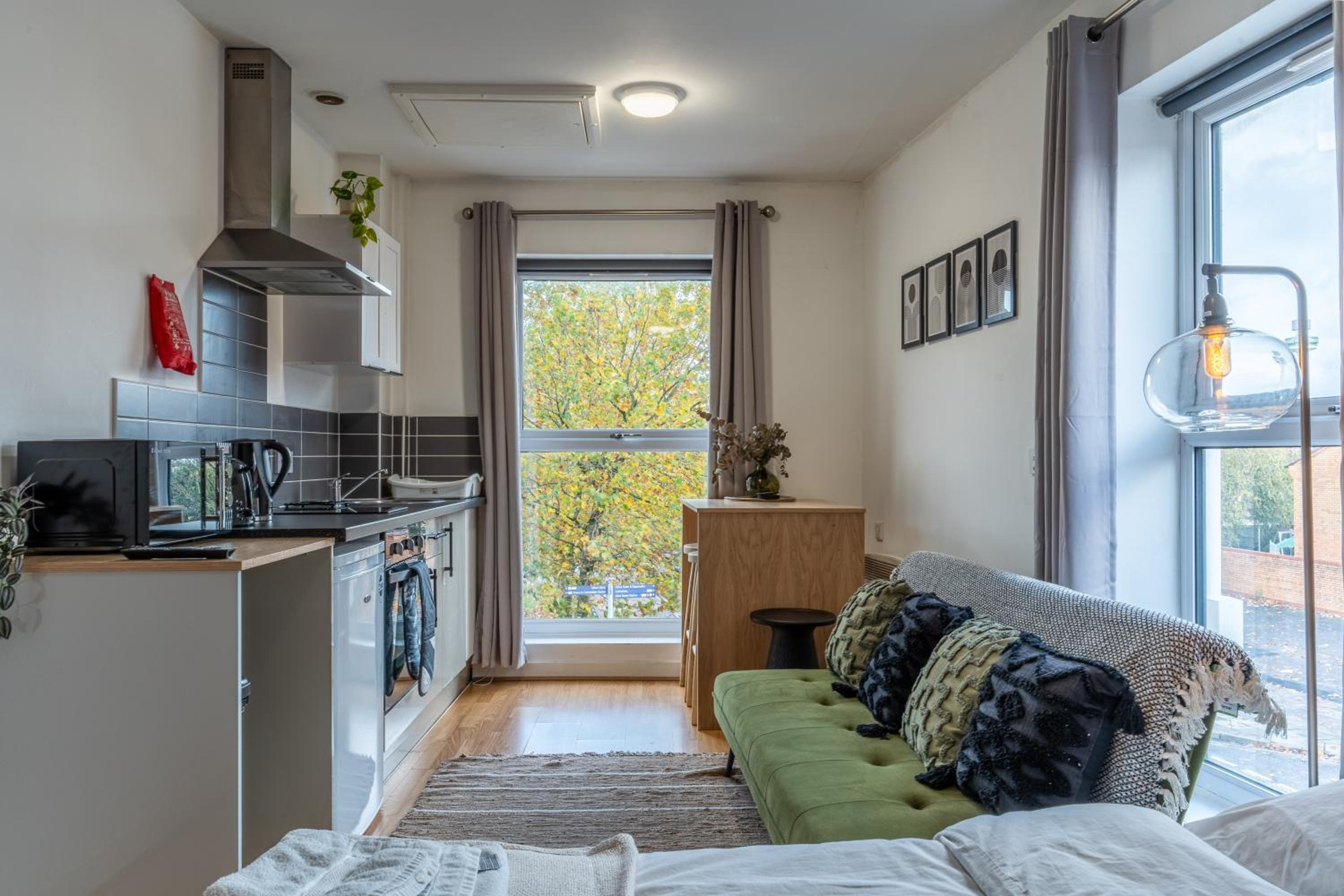 Cosy Studio in Merseyside in Great Location view 2