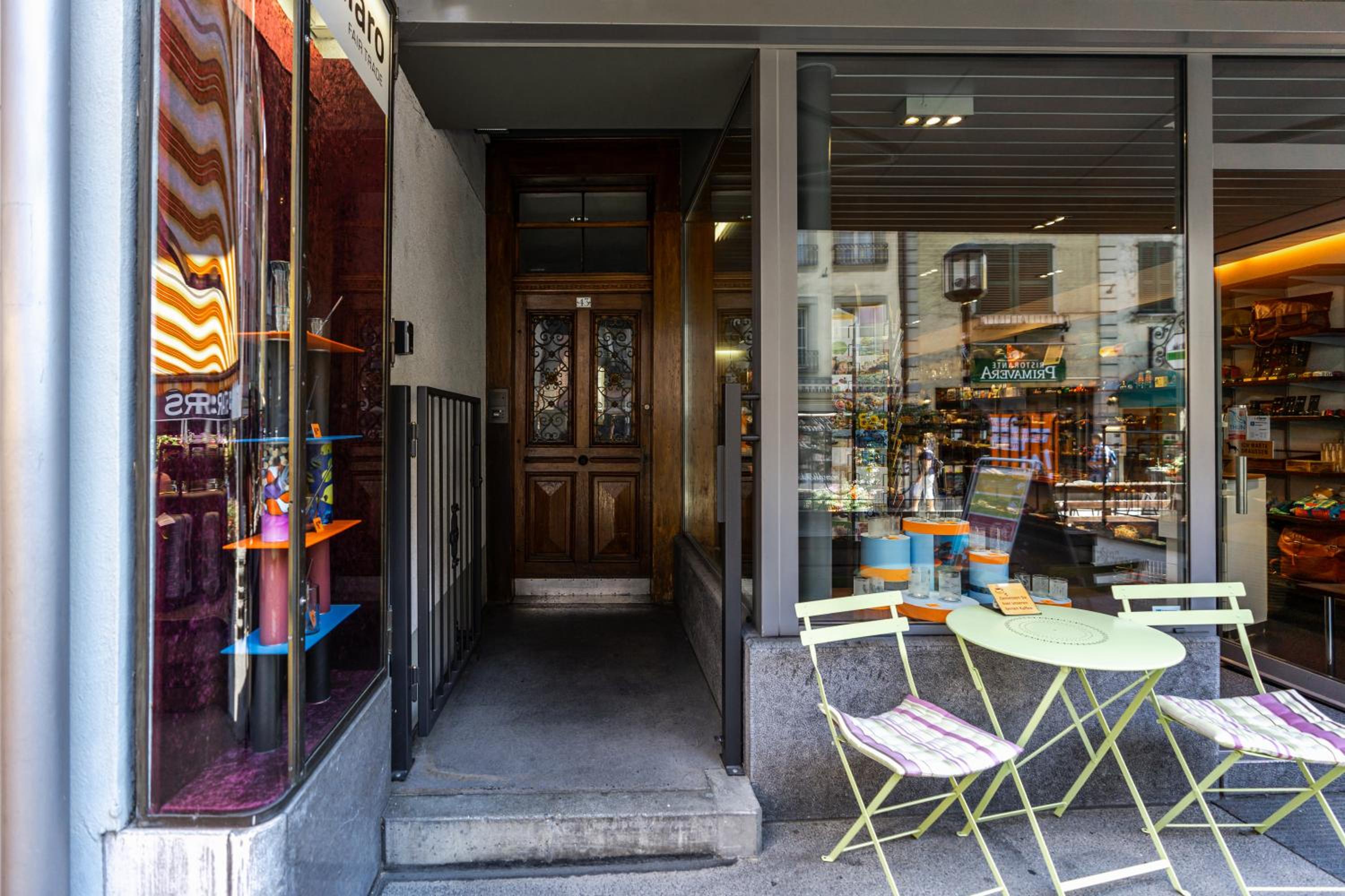 Old town apt in the heart of Thun with garden