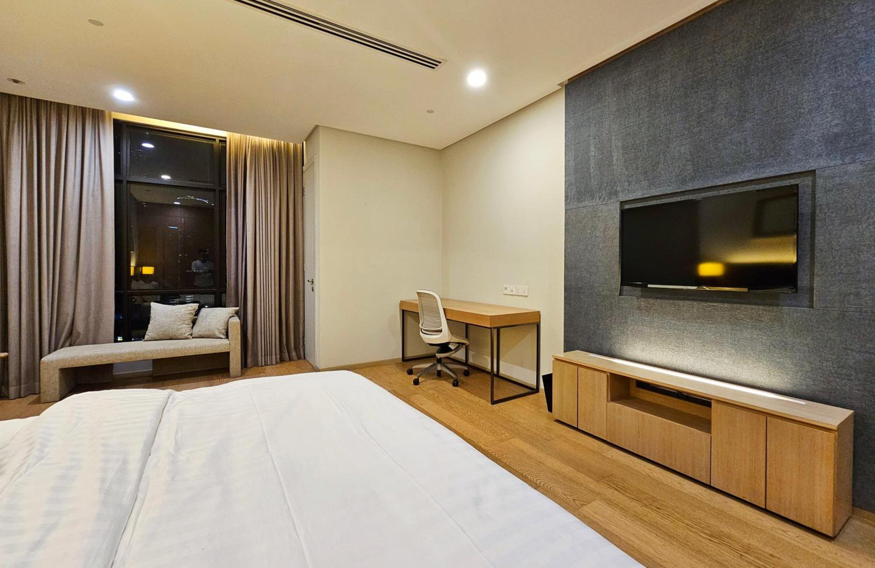 188 Suites KLCC by Luxeriez