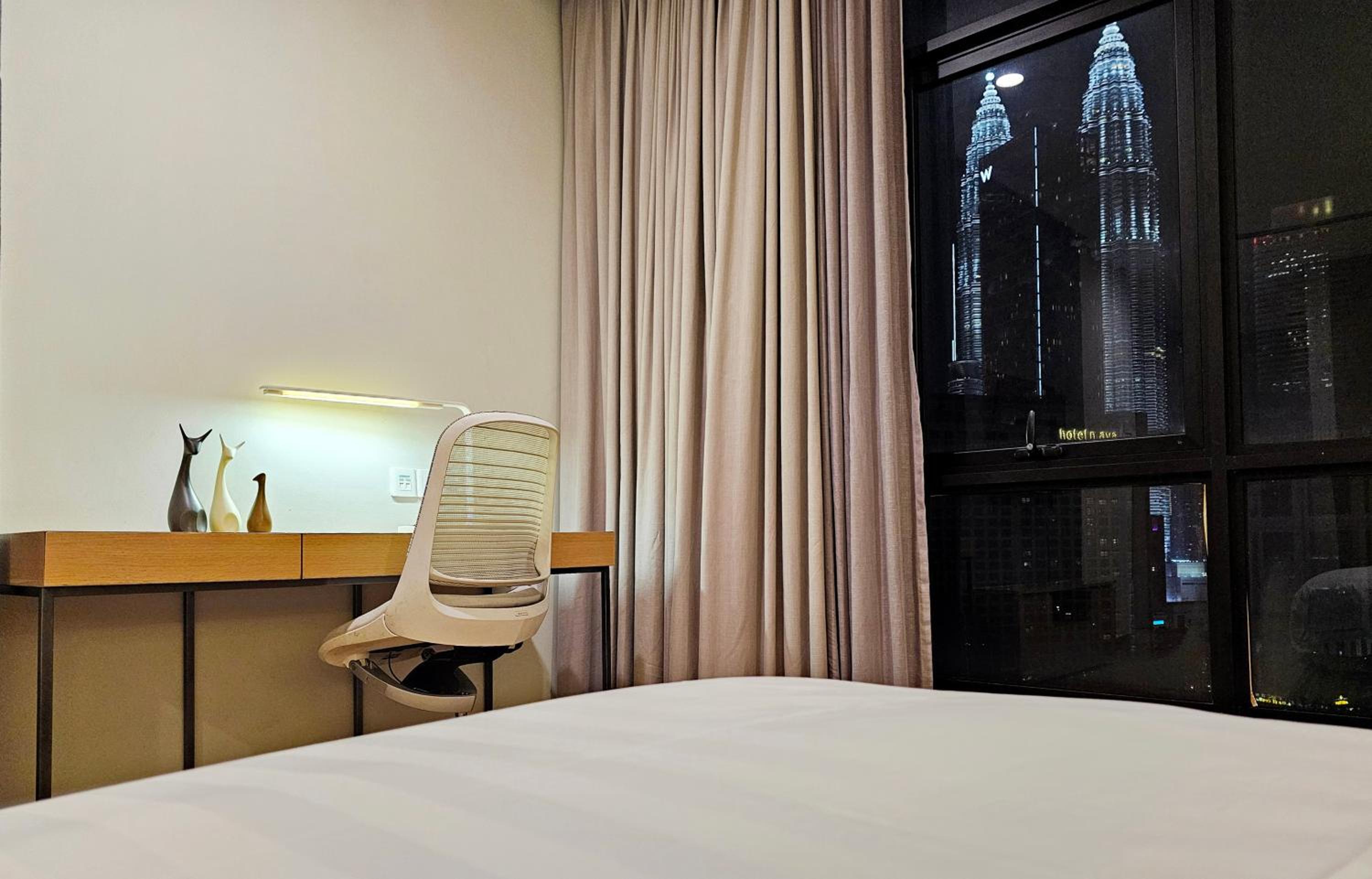 188 Suites KLCC by Luxeriez