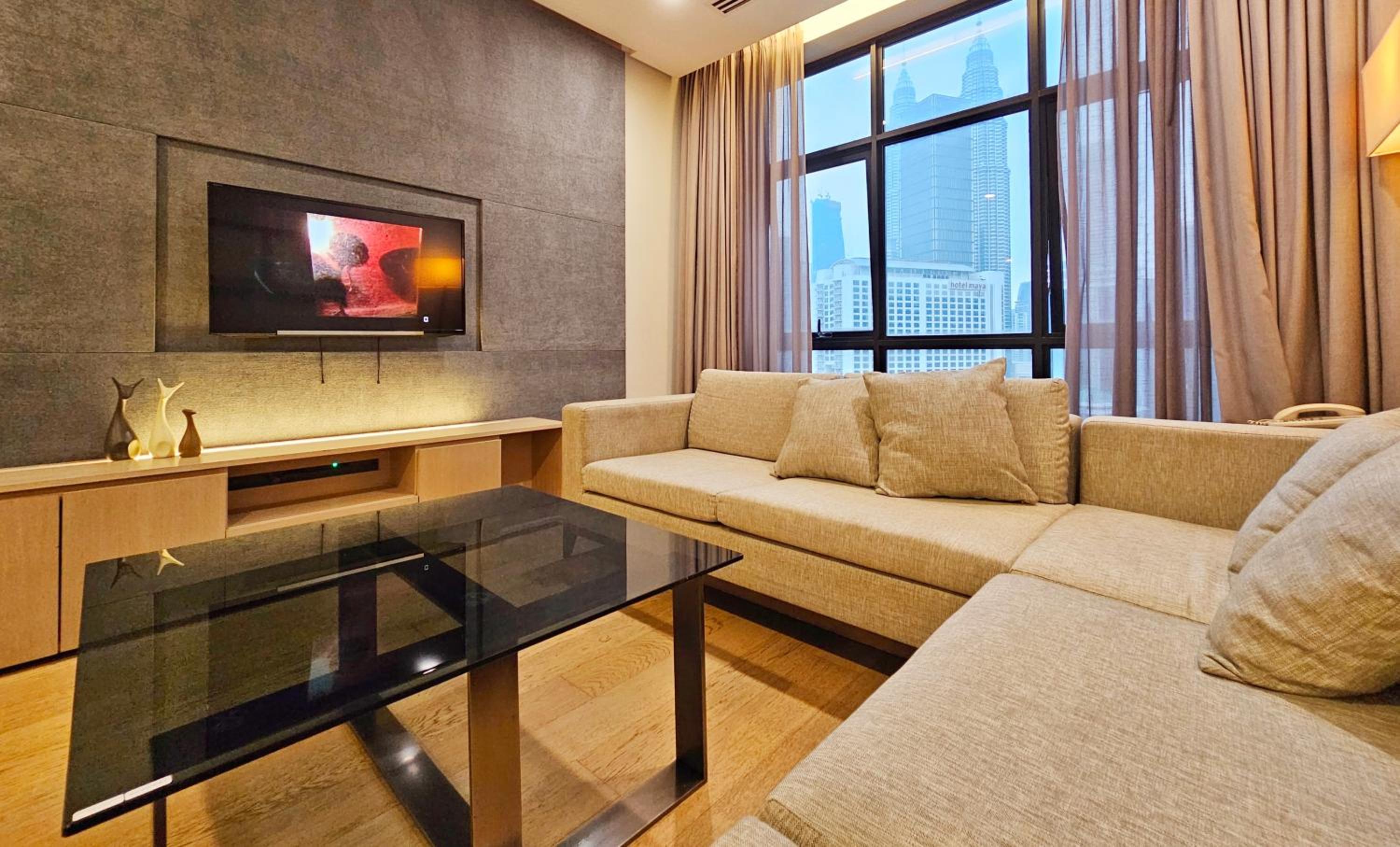 188 Suites KLCC by Luxeriez