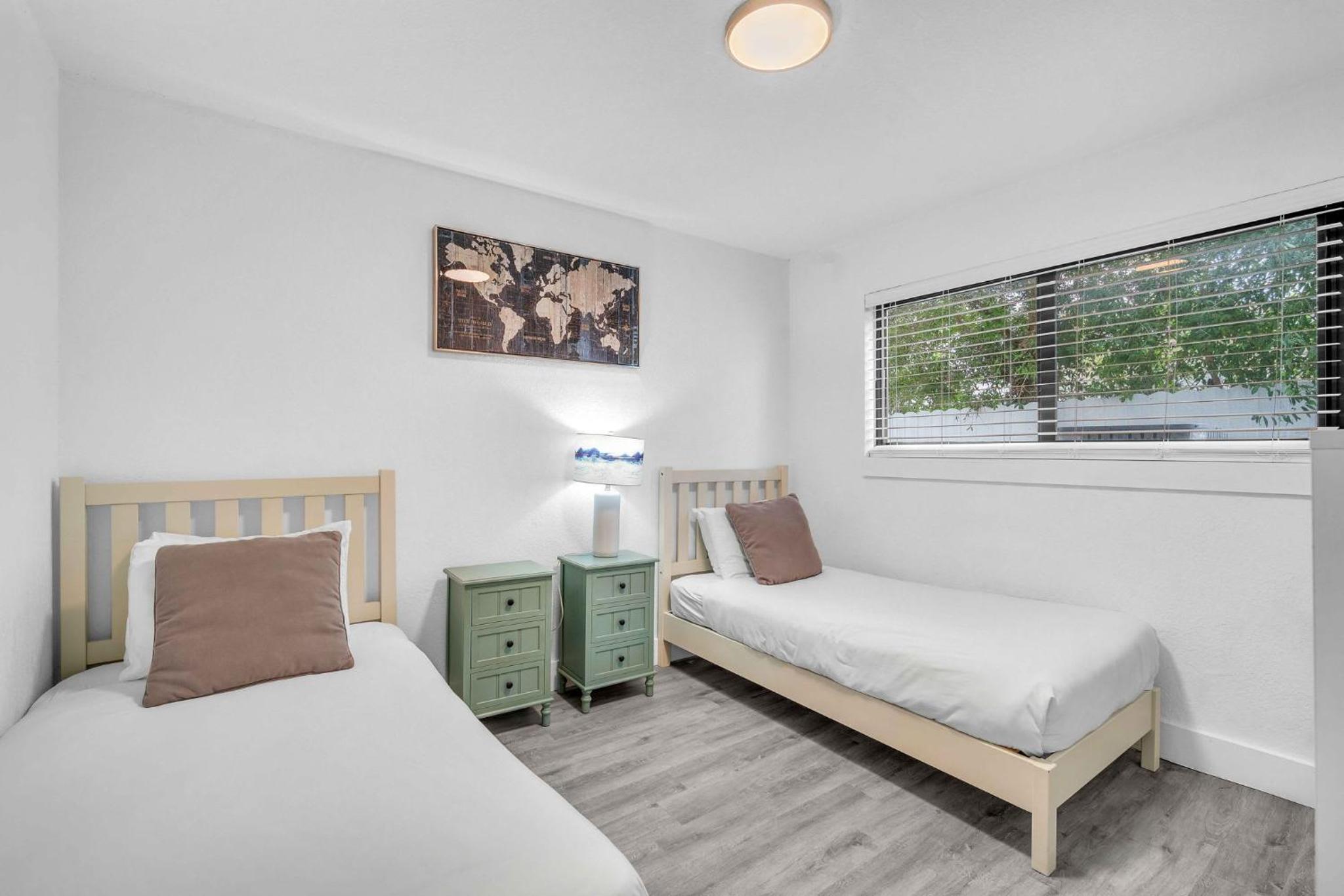 West Brickell APT #1 Free Parking-Family Friendly