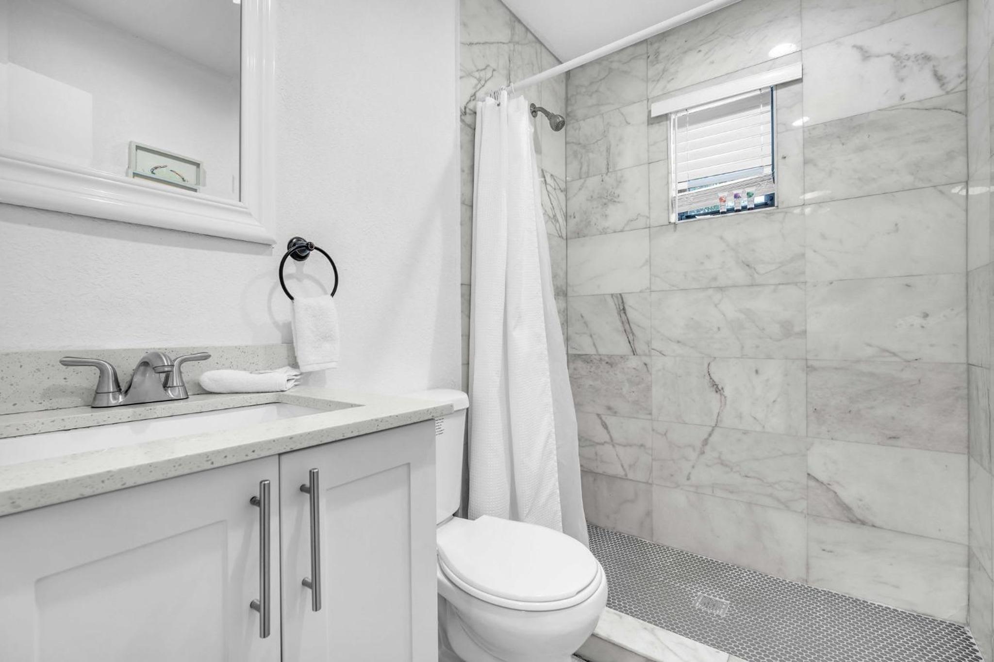 West Brickell APT #1 Free Parking-Family Friendly
