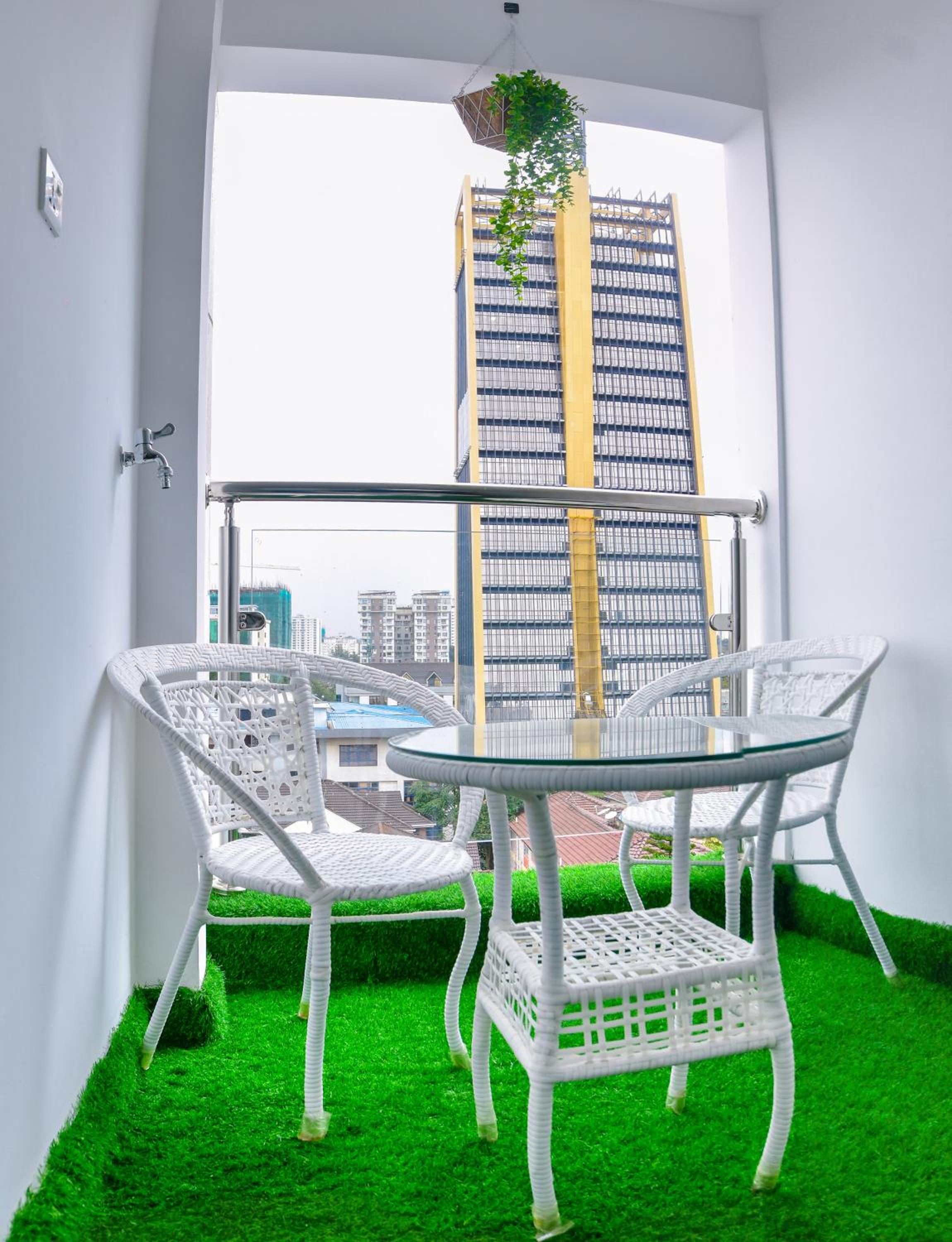 balance & terrace