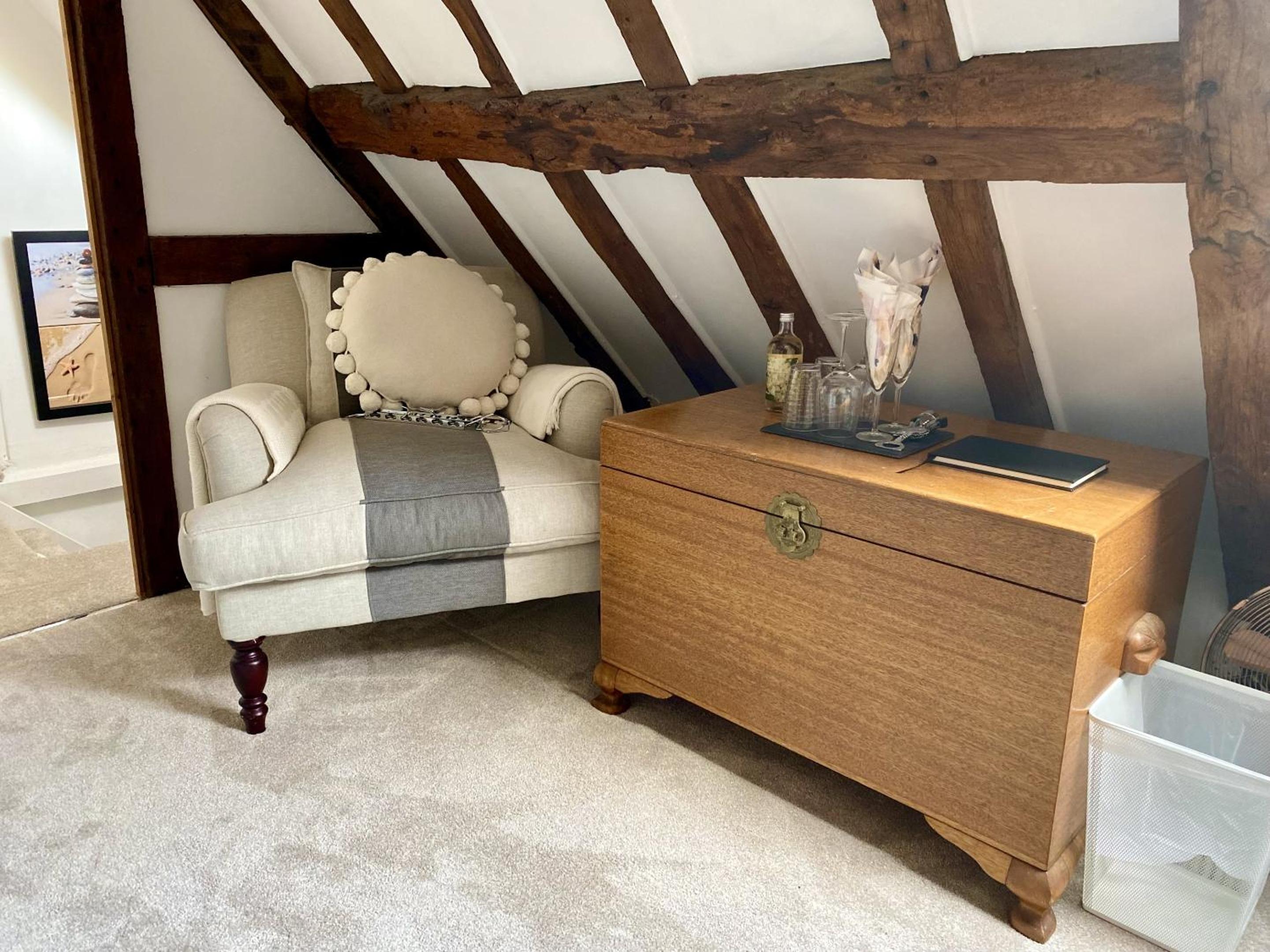 Chestnut Tree Cottage, 7 High Street view 4