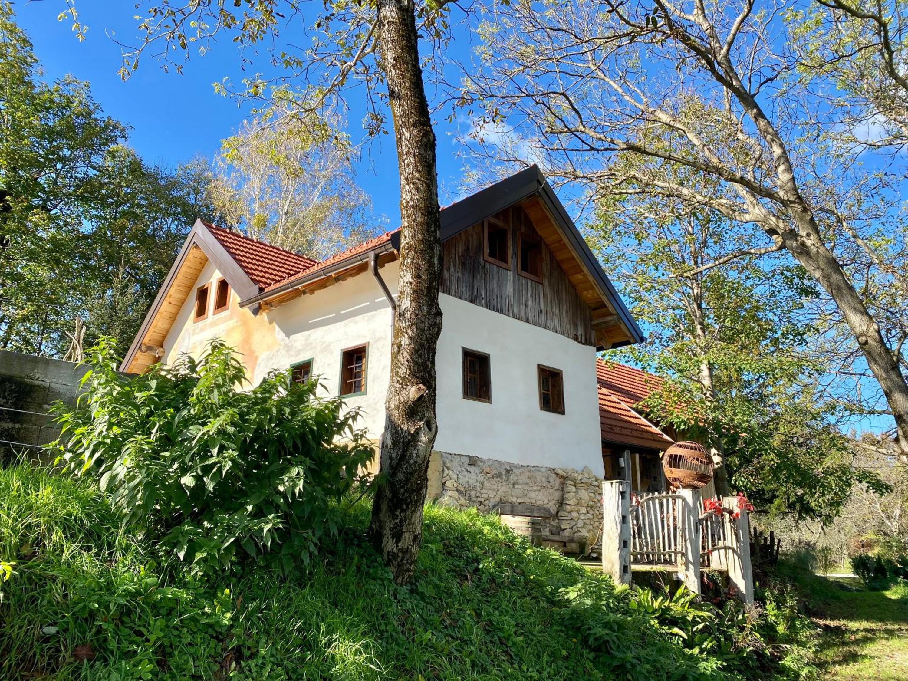 Estate Ana