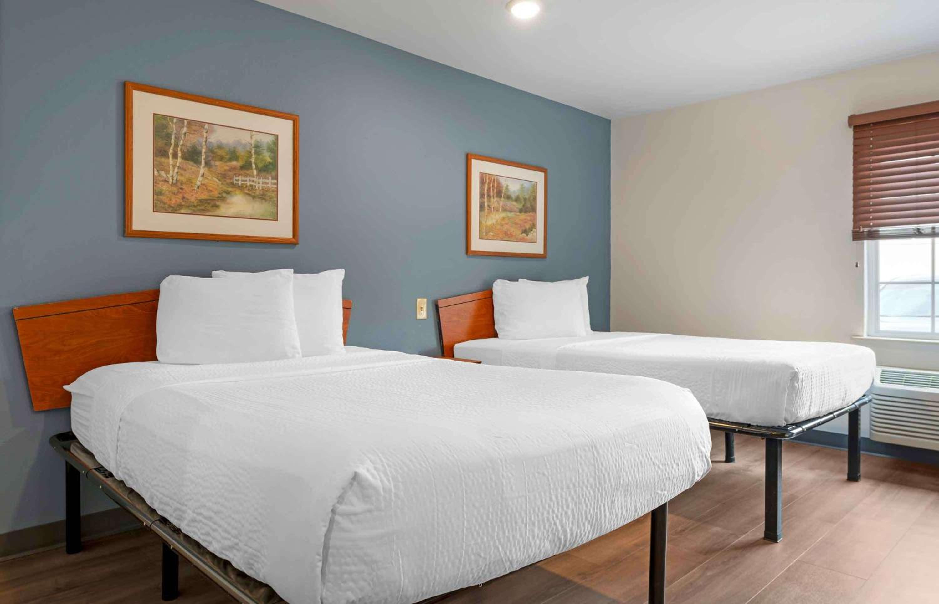Studio 6 Extended Stay Cincinnati Sharonville OH