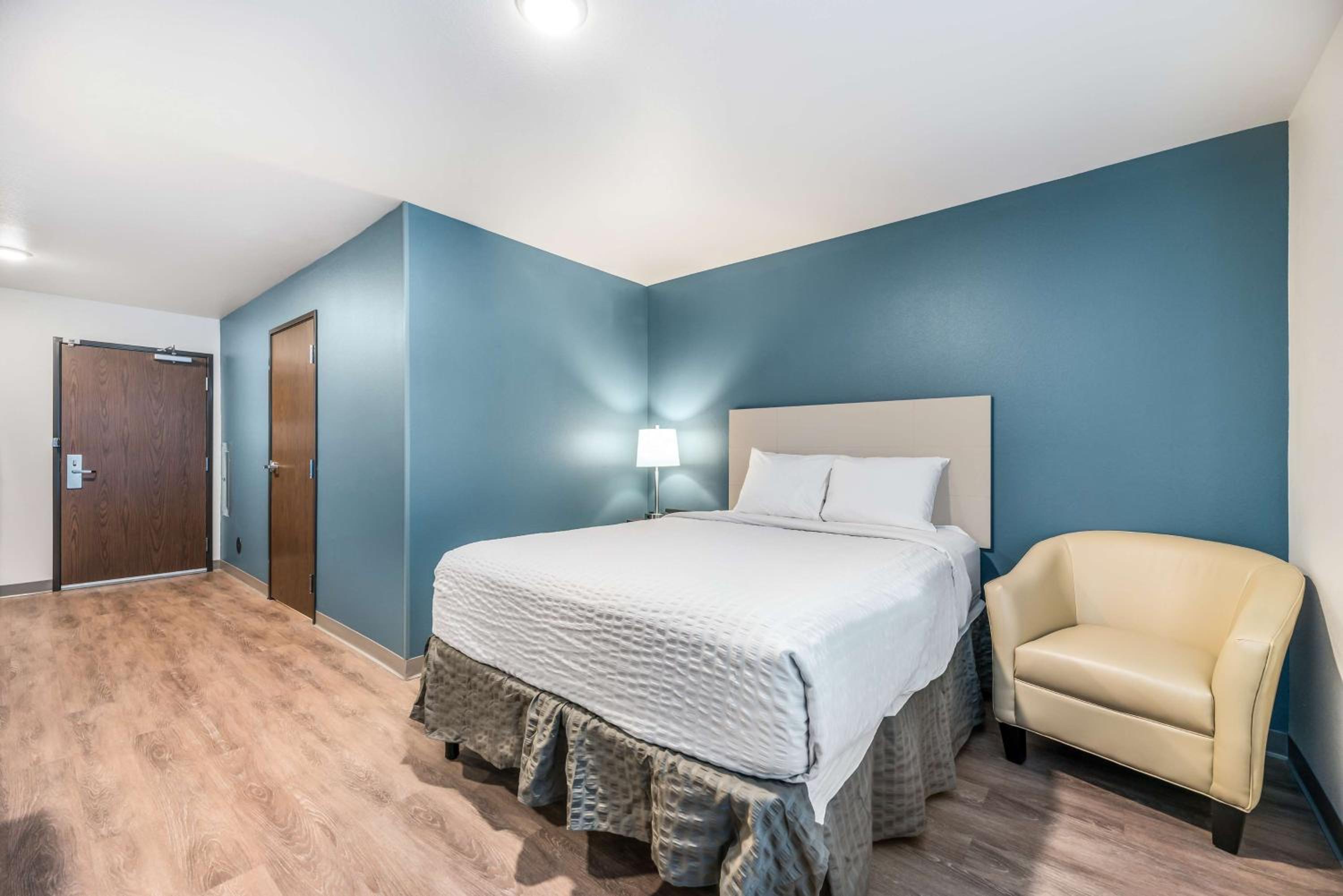 Extended Stay America Select Suites - Orlando - Kissimmee