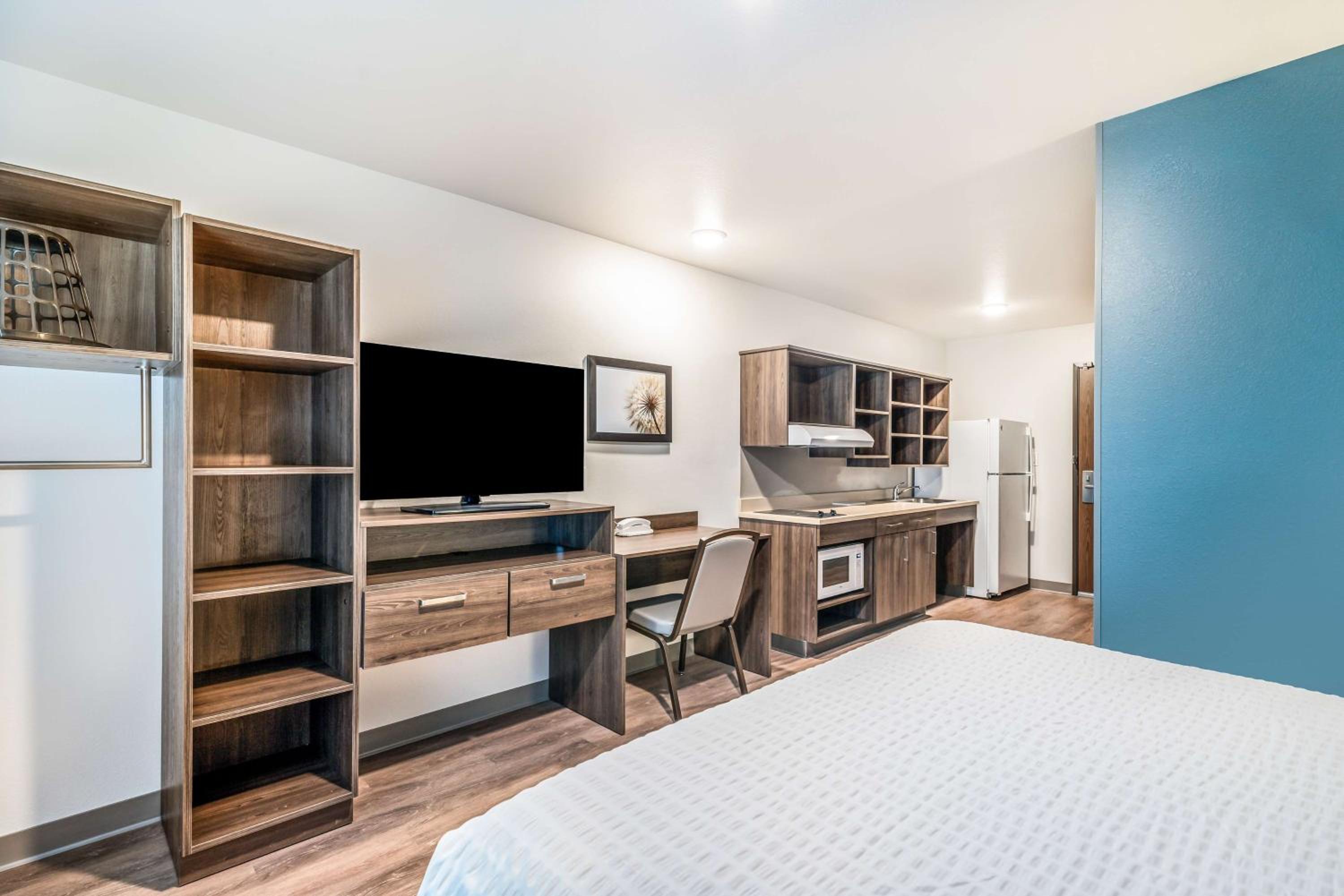 Extended Stay America Select Suites - Orlando - Kissimmee