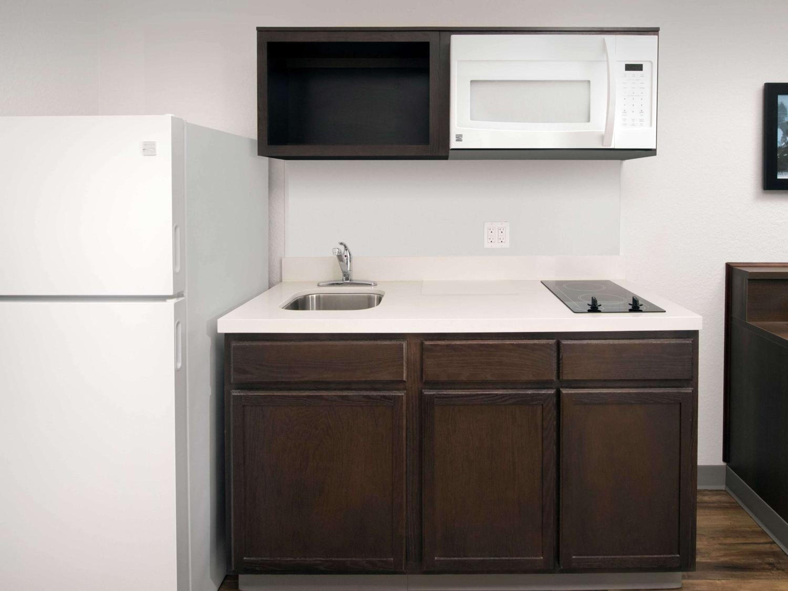 Extended Stay America Select Suites - Orlando - Kissimmee
