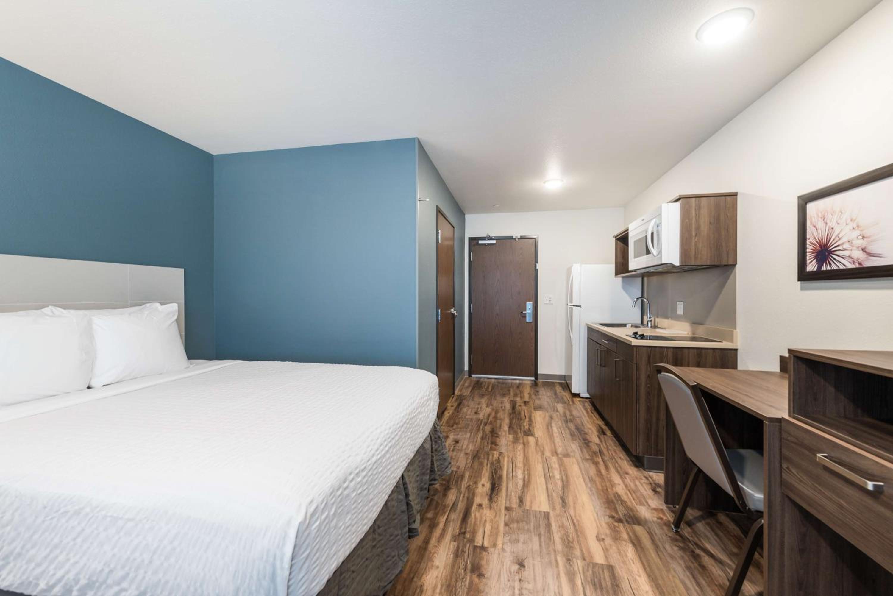 Extended Stay America Select Suites - Orlando - Kissimmee
