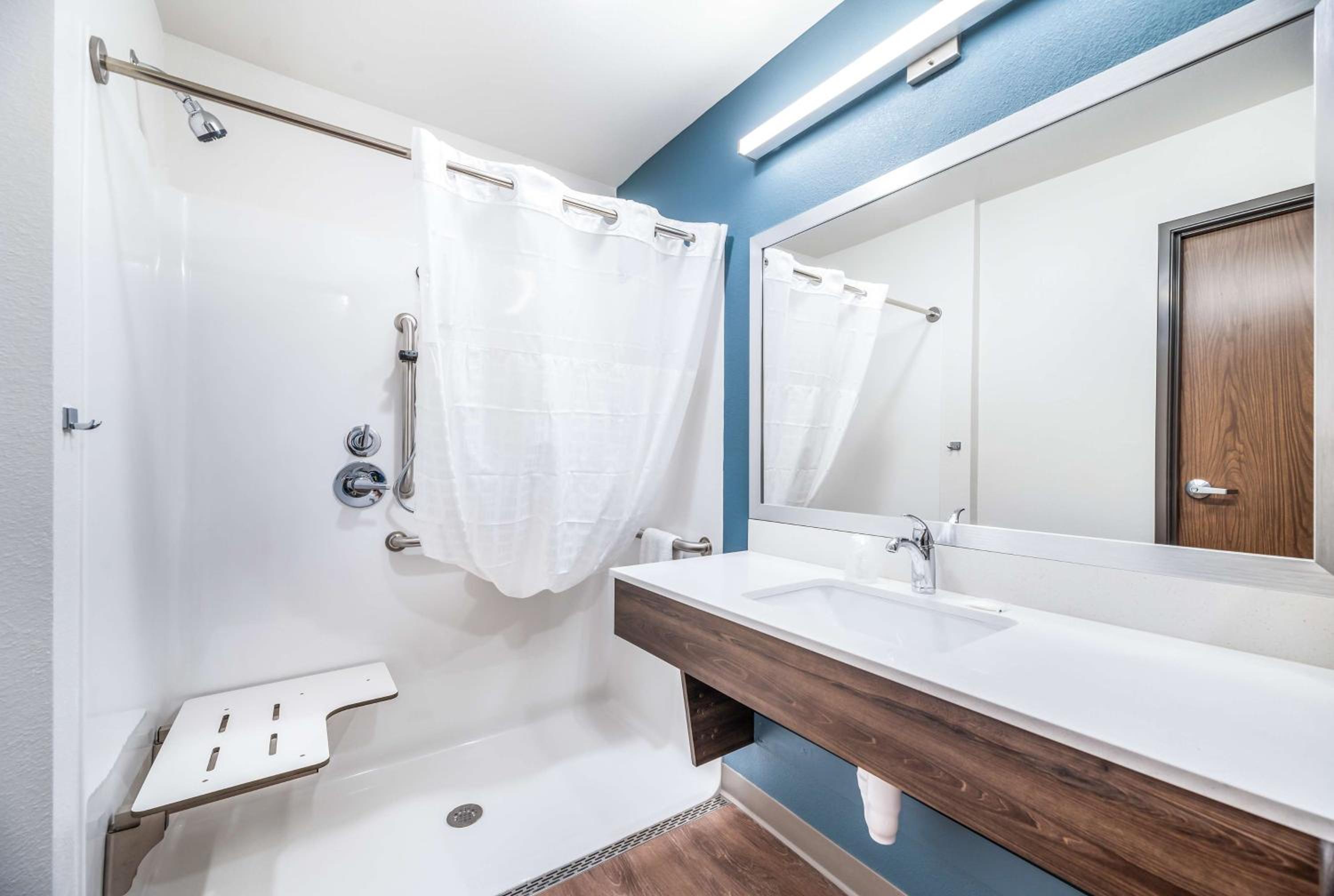 Extended Stay America Select Suites - Orlando - Kissimmee