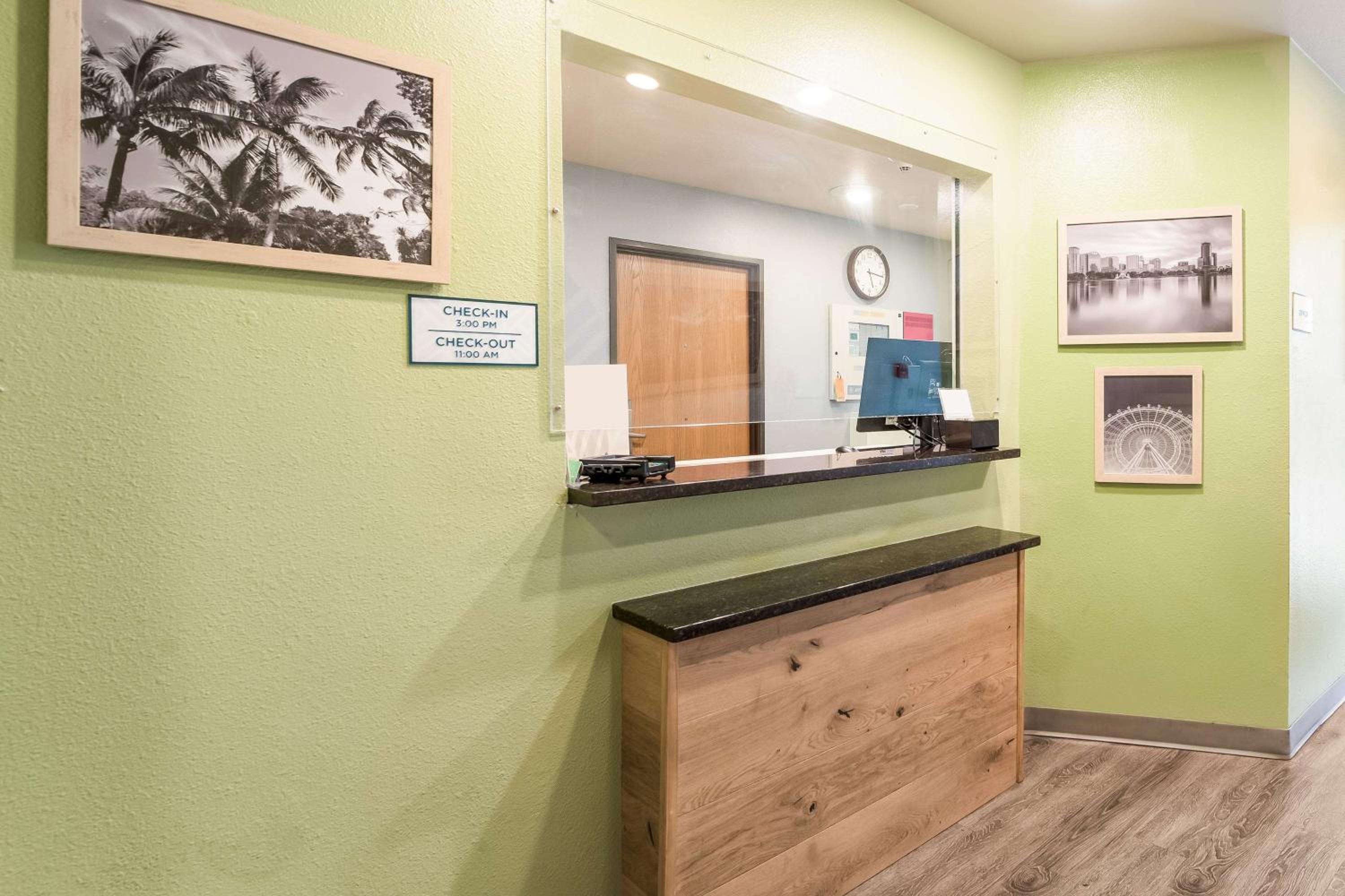 Ocala Vacations - Extended Stay America Select Suites - Ocala - Property Image 3