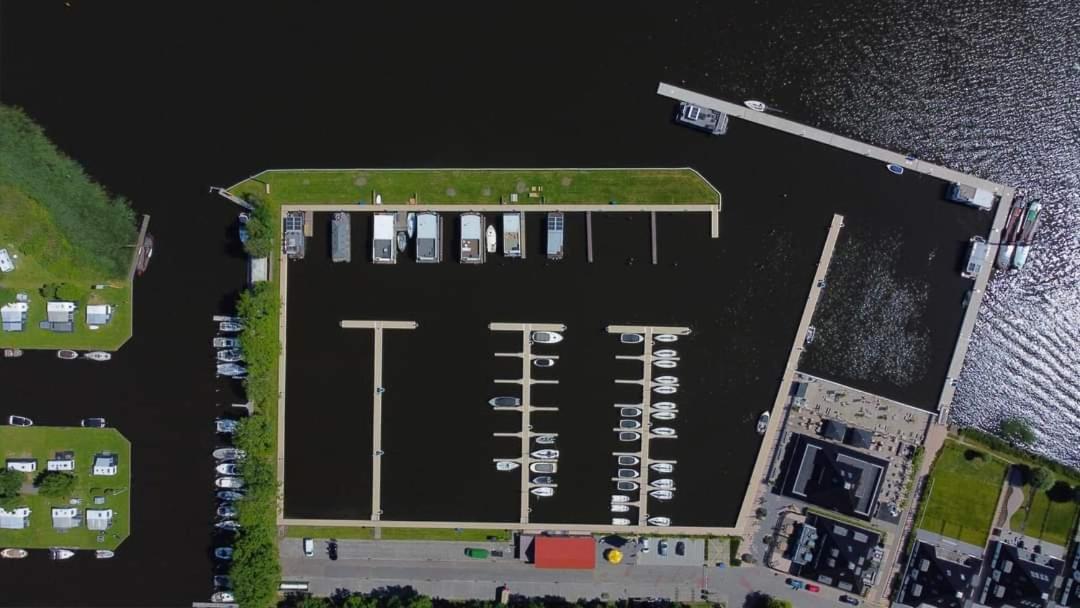 Vakantiewoonboot De Waterparel