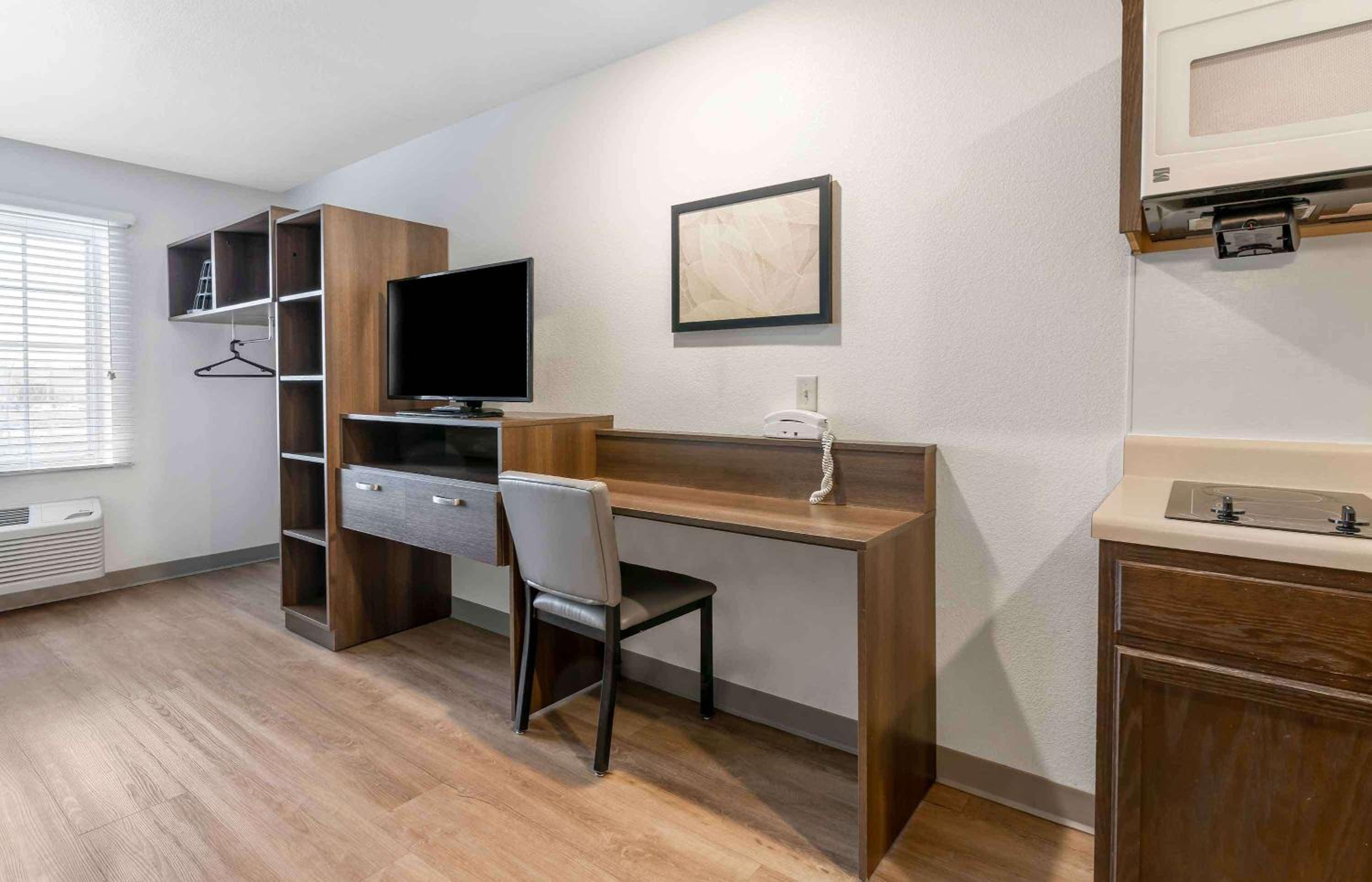 Extended Stay America Suites - Philadelphia - Plymouth Meeting - West - Property Image 2