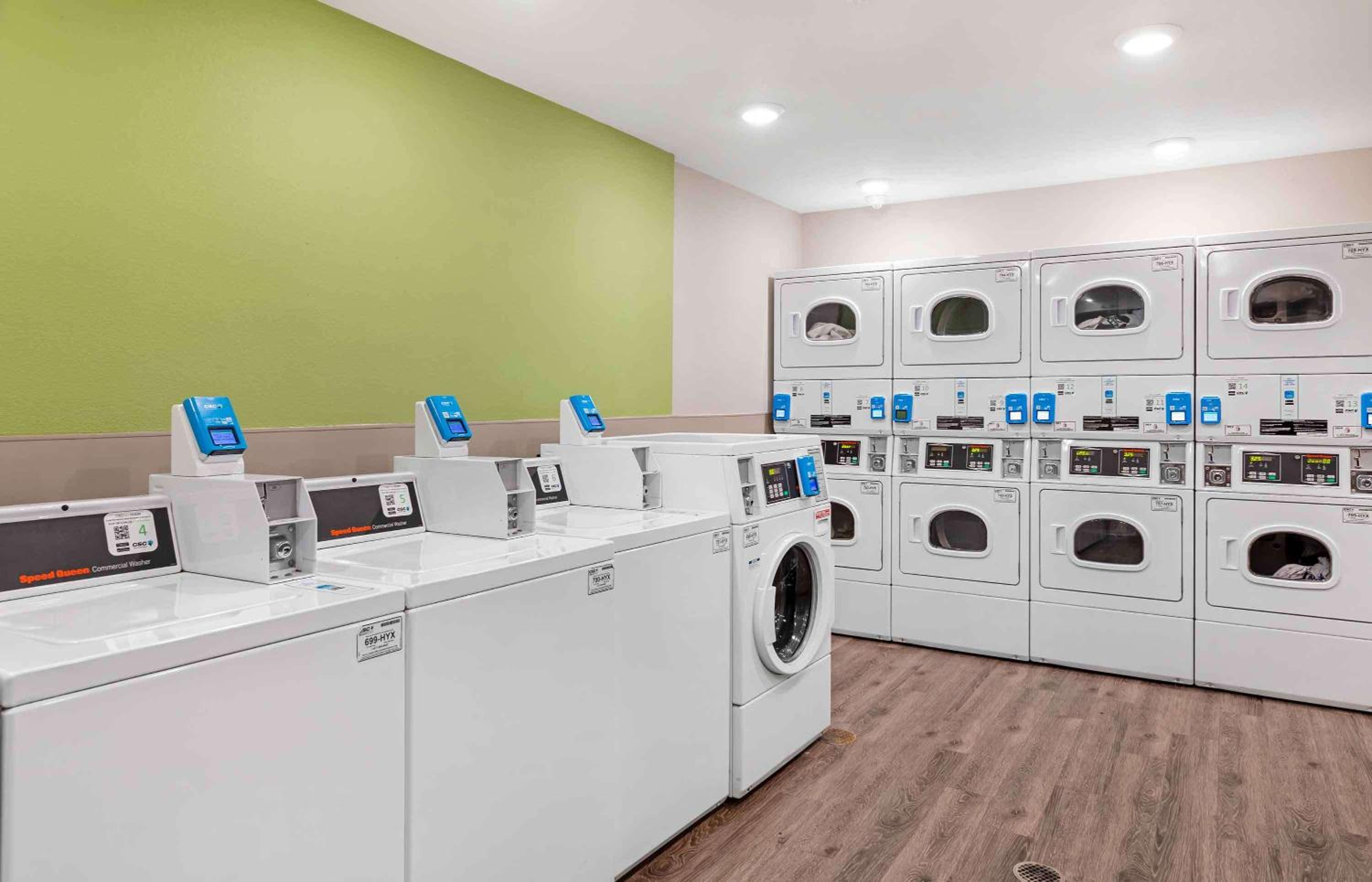 Redlands Vacations - Extended Stay America Suites - Redlands - Property Image 16
