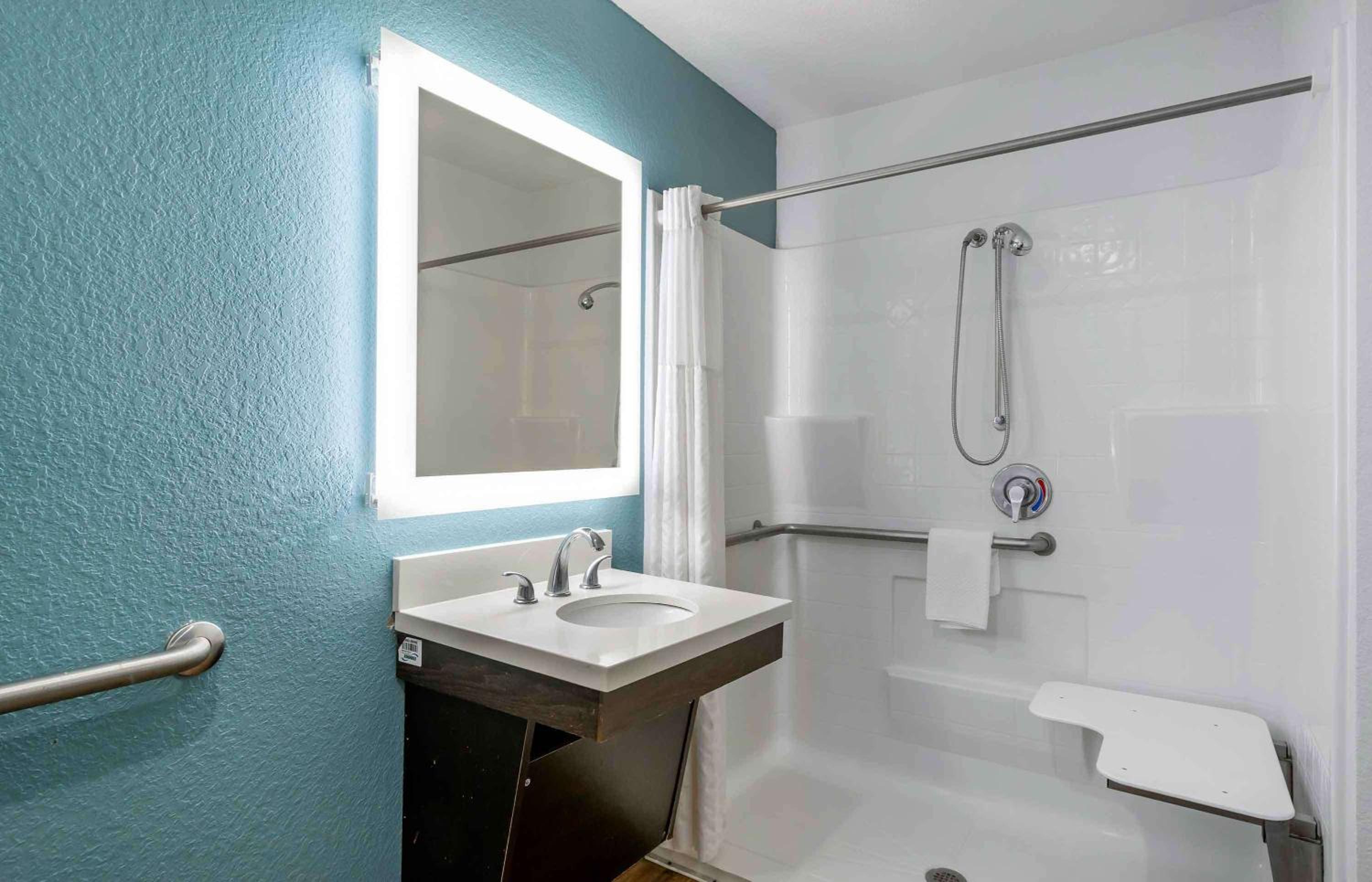 Extended Stay America Select Suites - Firestone