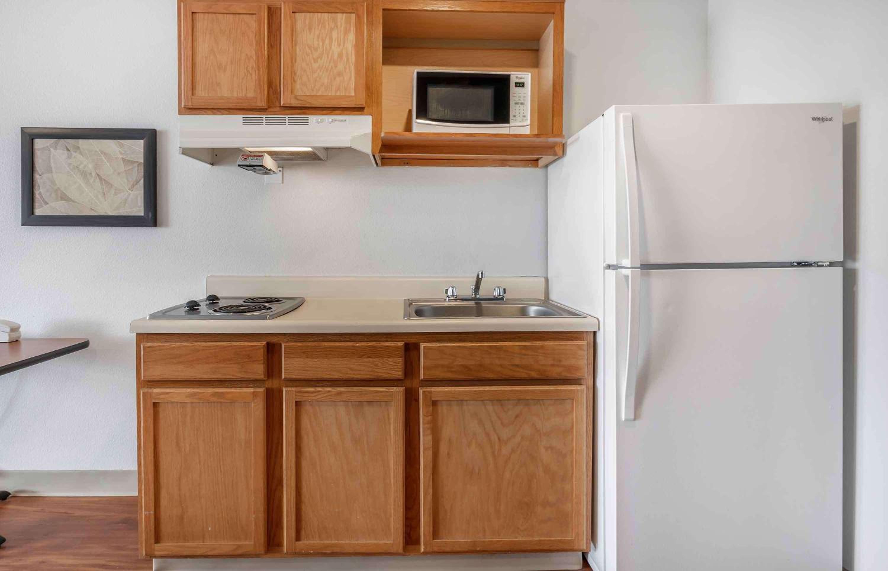 Studio 6 Extended Stay Wichita South KS