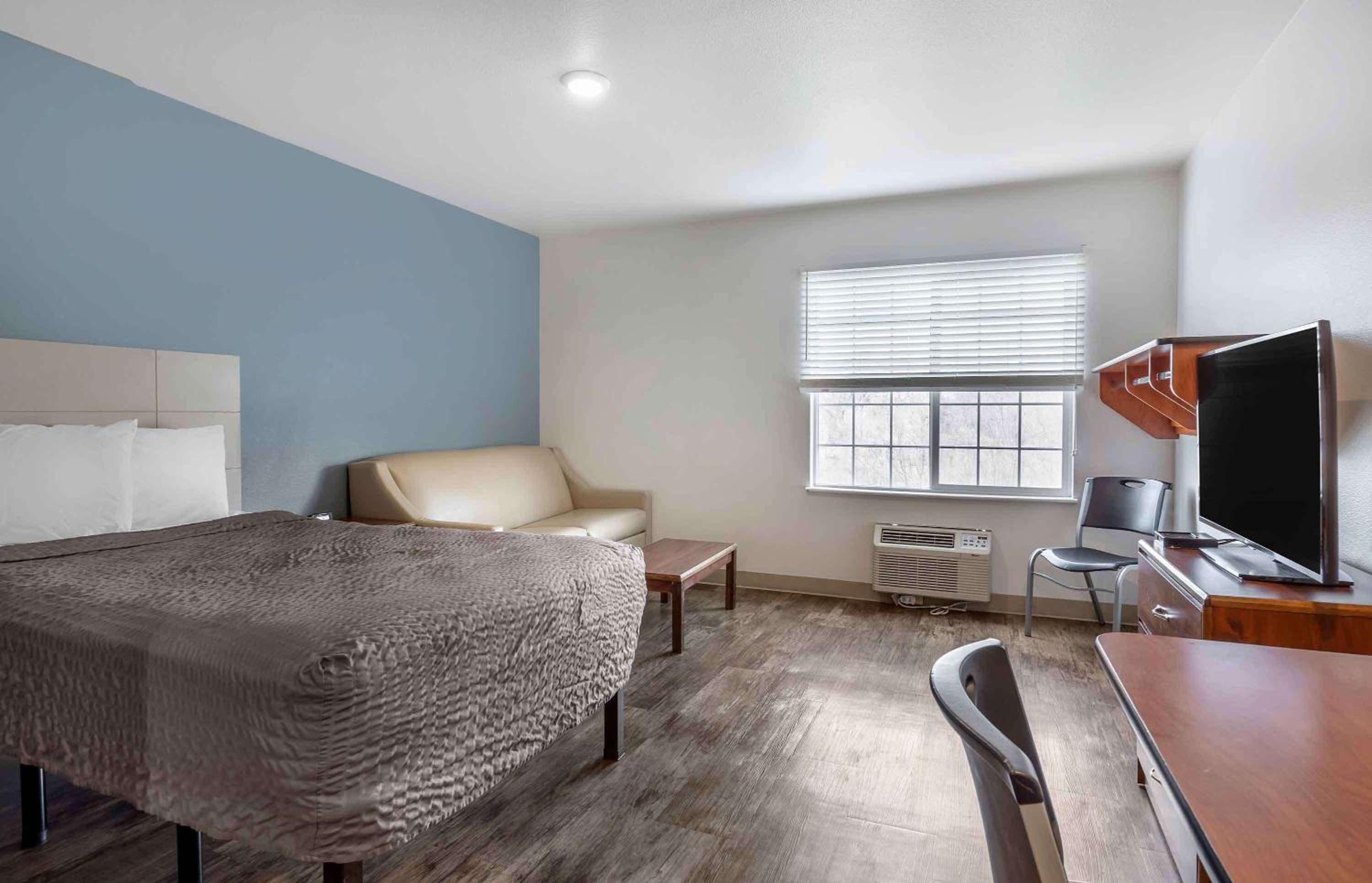 Studio 6 Extended Stay Wichita South KS