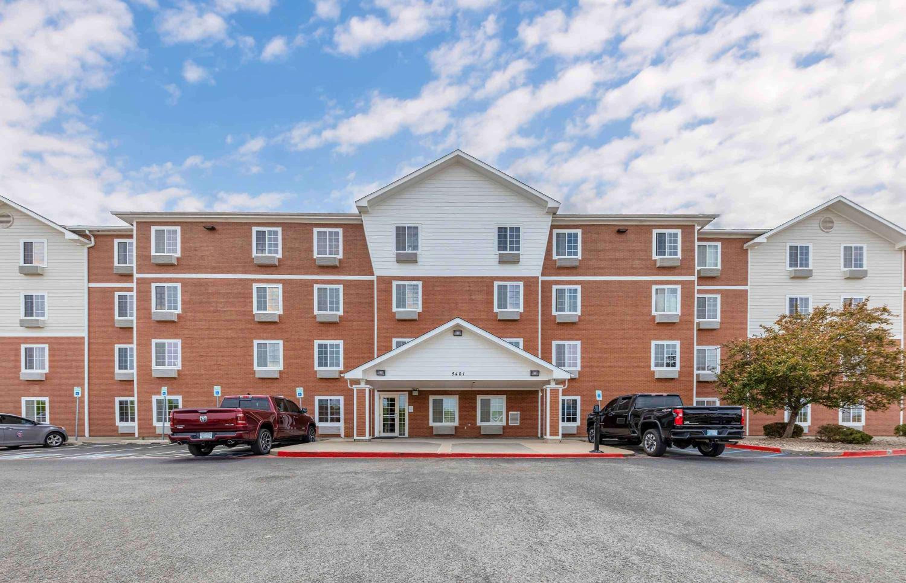 Studio 6 Extended Stay Oklahoma City Norman OK