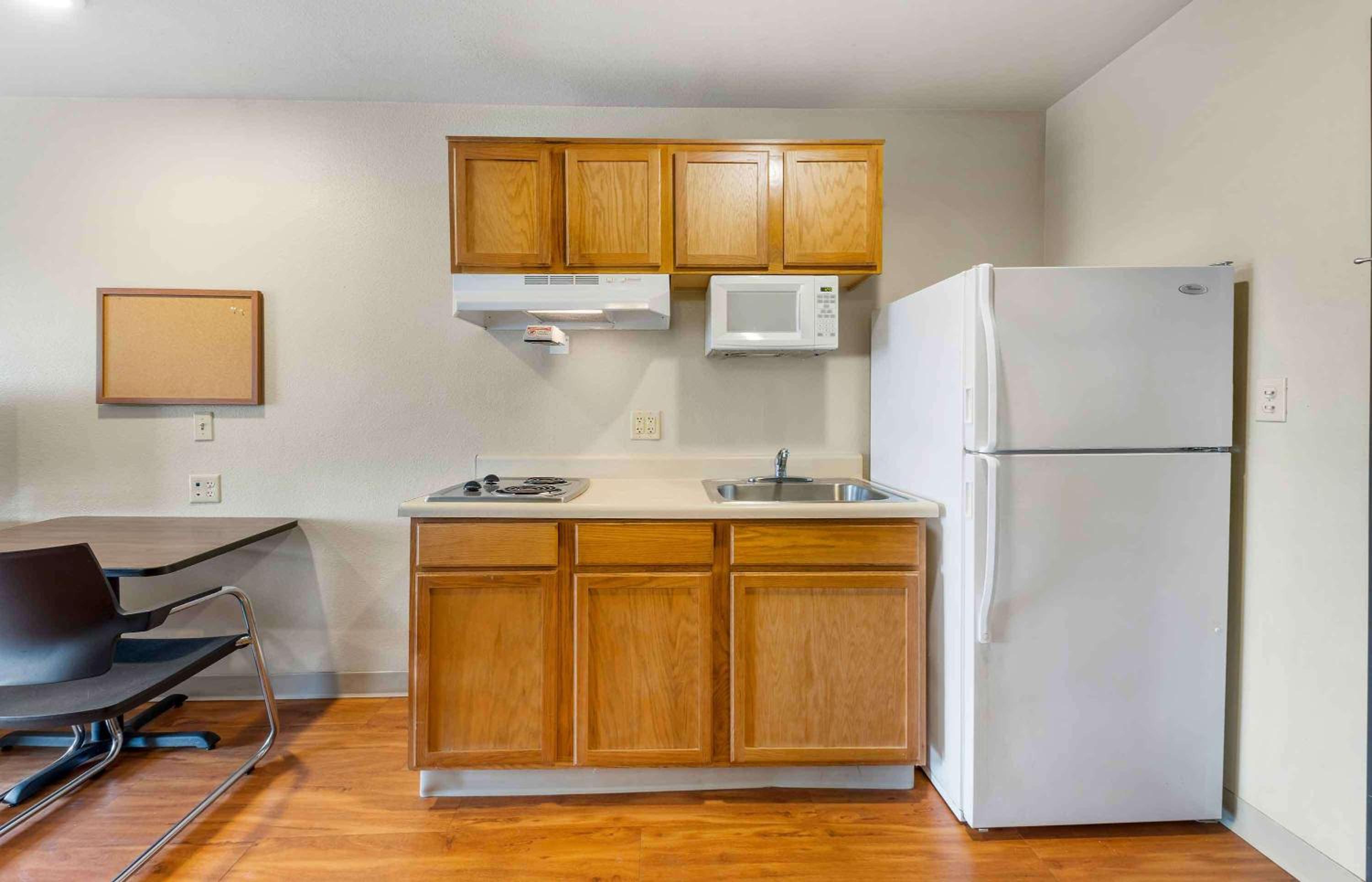 Studio 6 Extended Stay Oklahoma City Norman OK