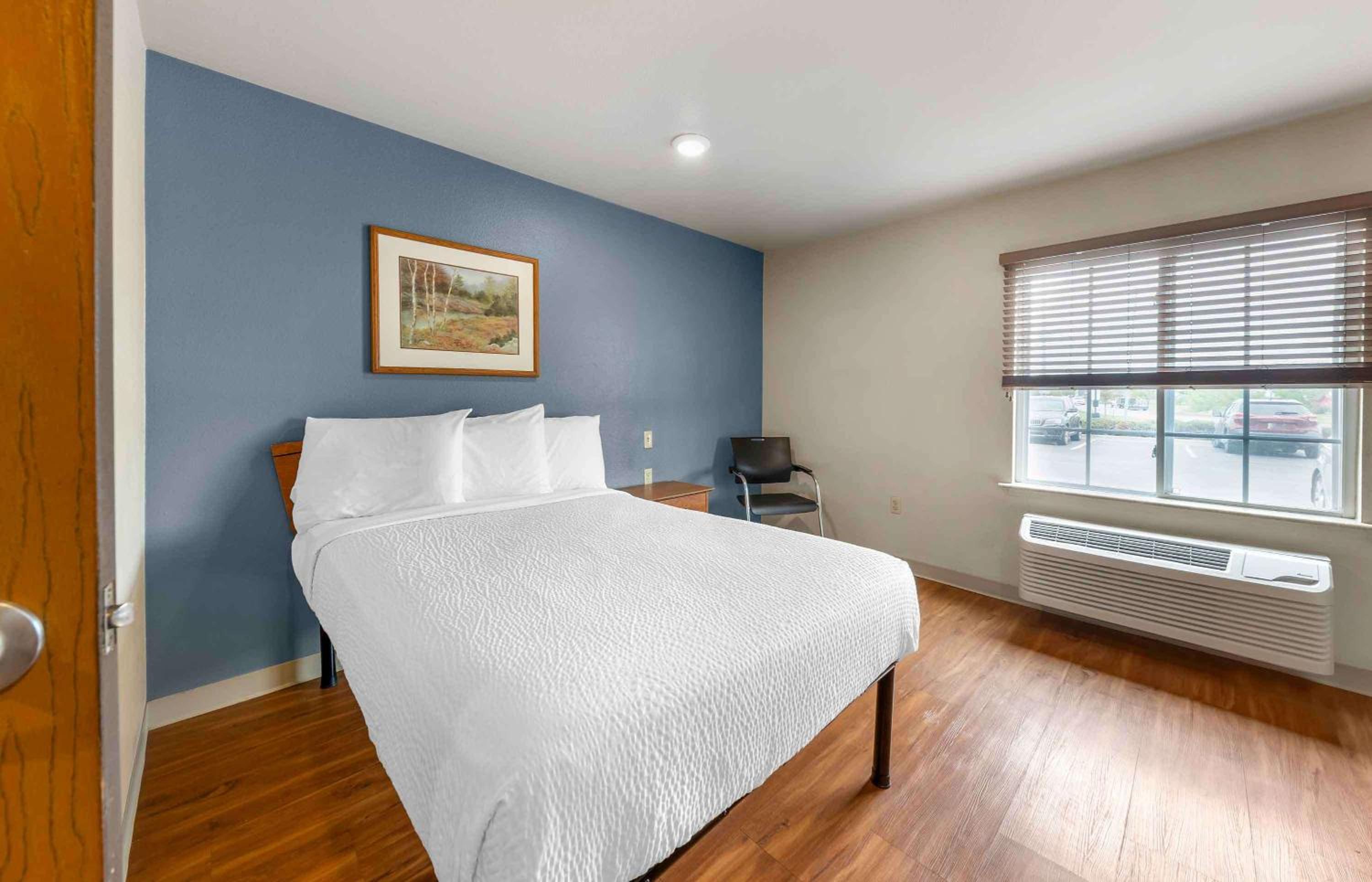 Studio 6 Extended Stay Oklahoma City Norman OK