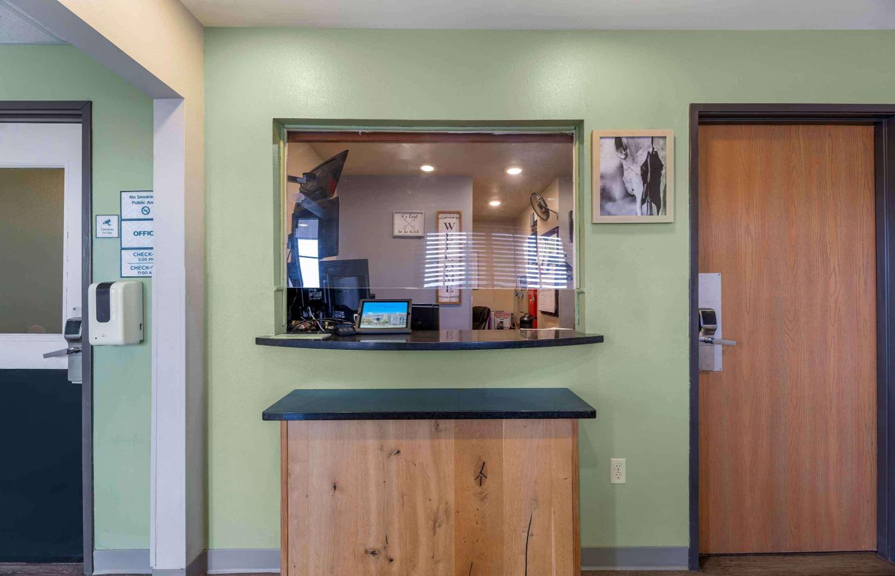 Extended Stay America Select Suites - Lubbock - West