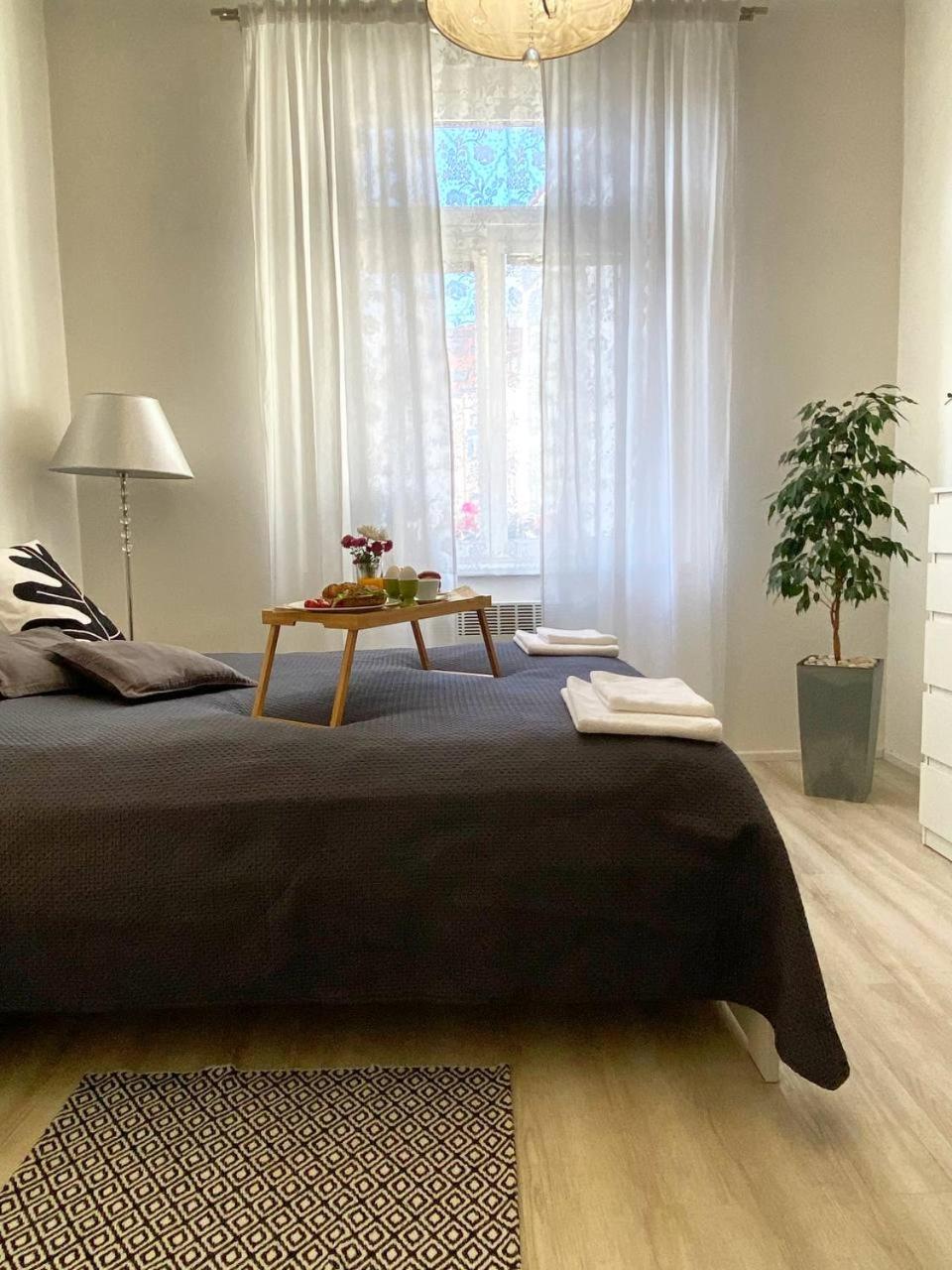 Homelike Prague Apartment