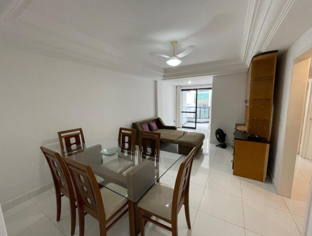 apartamento proximo a praia da areia preta