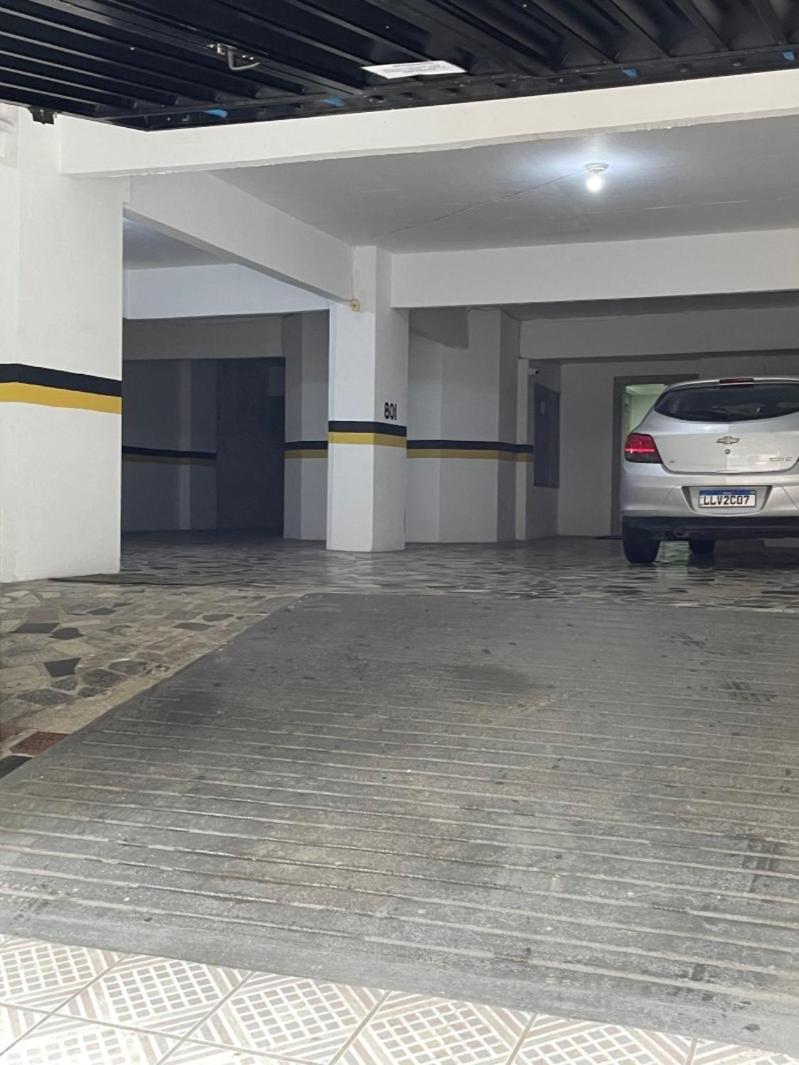 apartamento proximo a praia da areia preta