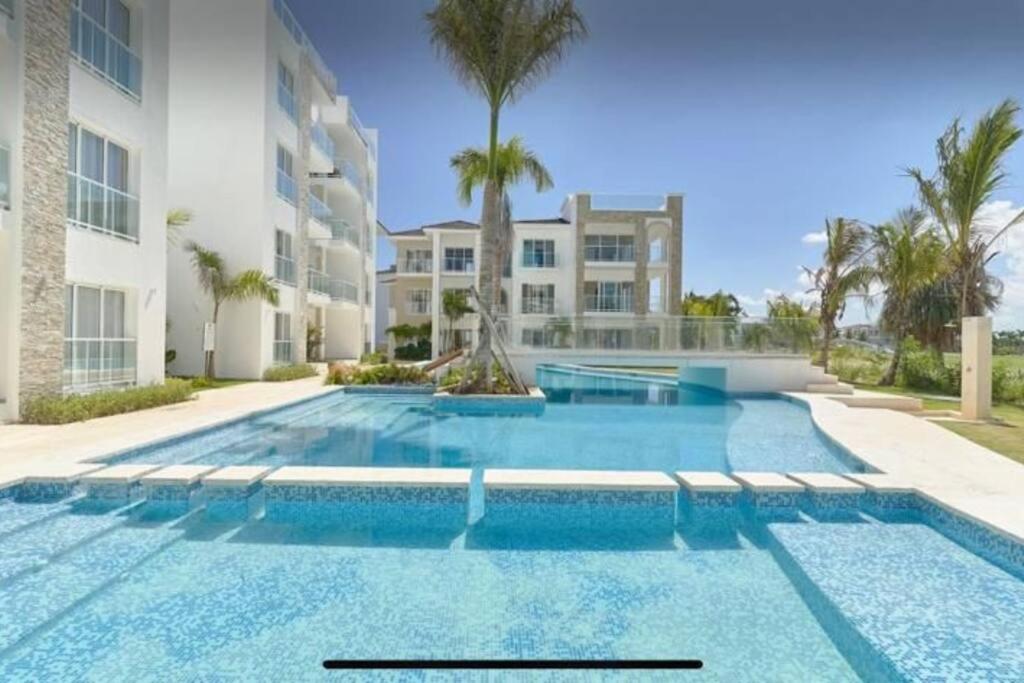 Ocean View Penthouse at Hard Rock by Unwind Properties