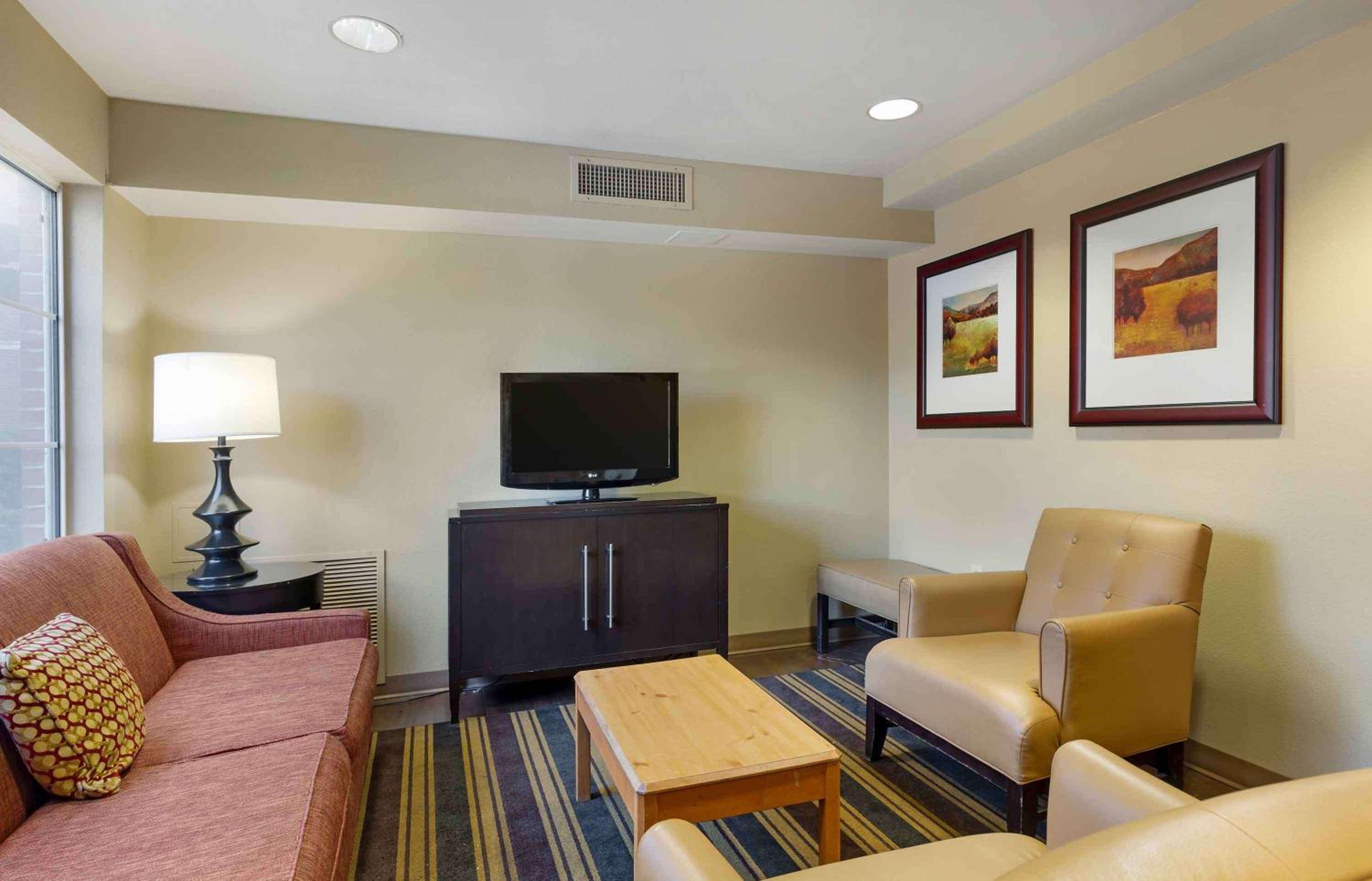 Extended Stay America Suites - Boston - Waltham - 32 4th Ave - Property Image 2