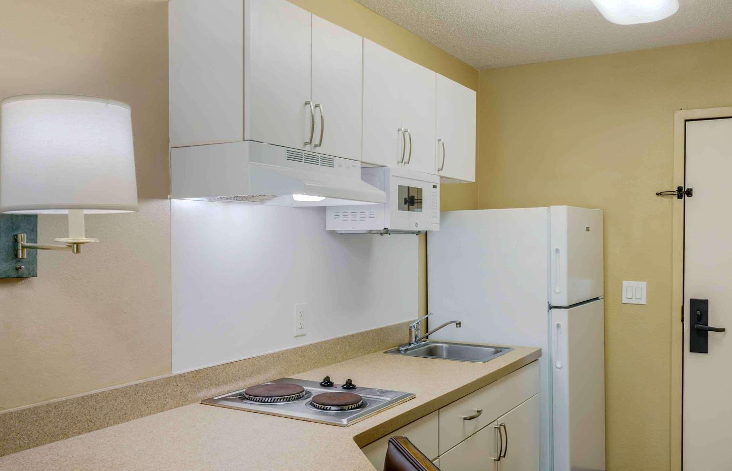 Extended Stay America Suites - Boston - Waltham - 52 4th Ave - Property Image 37