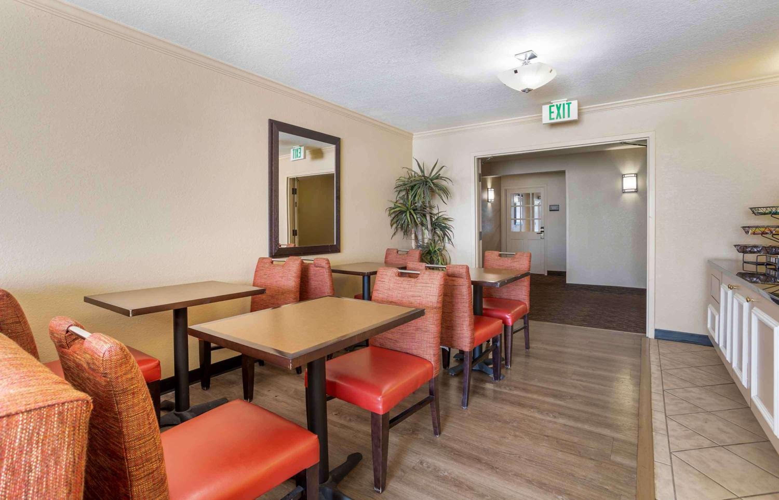 Norwalk CA Vacations - Extended Stay America Suites - Norwalk - Stamford - Property Image 62