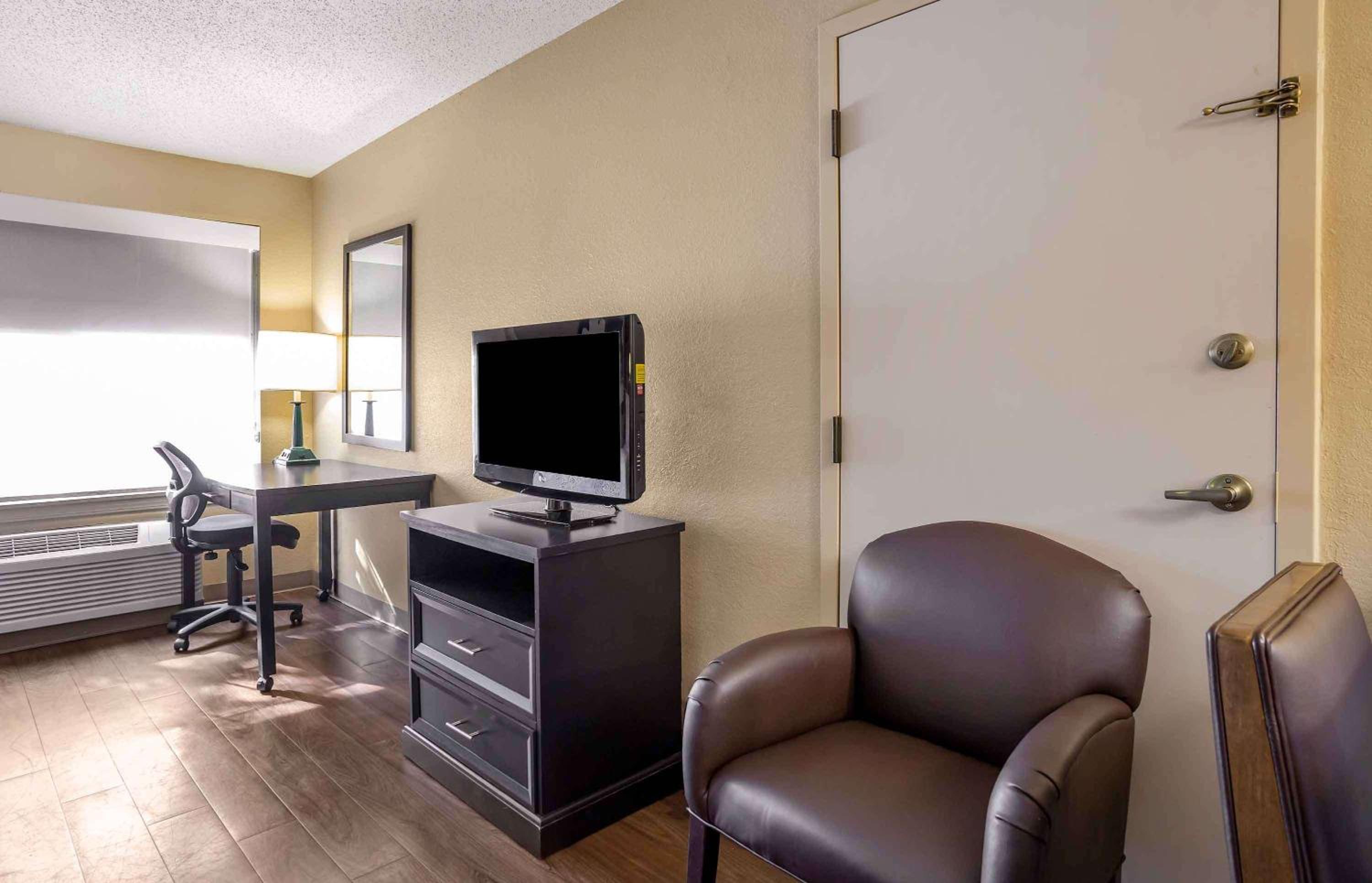 Norwalk CA Vacations - Extended Stay America Suites - Norwalk - Stamford - Property Image 17