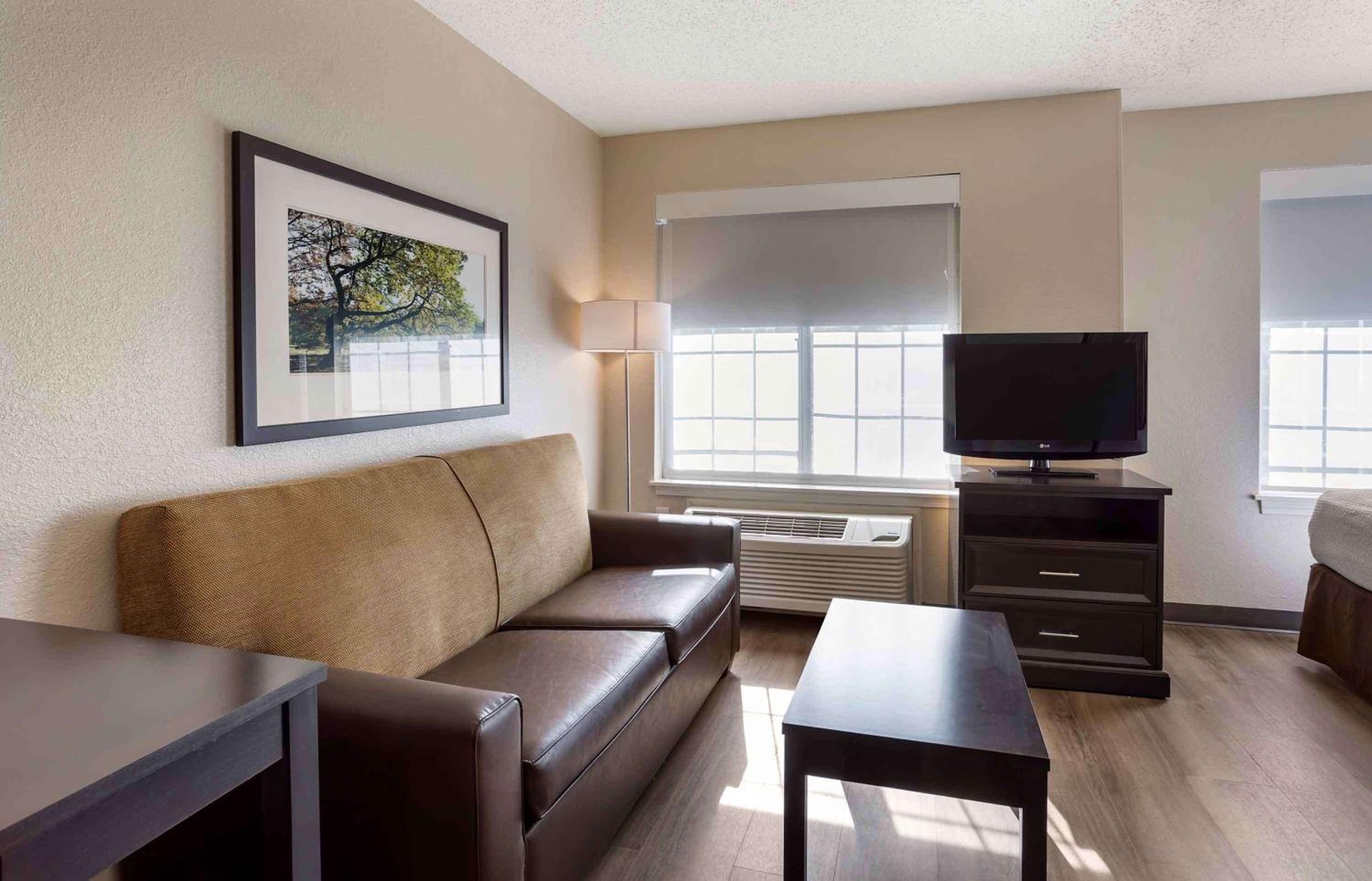 Norwalk CA Vacations - Extended Stay America Suites - Norwalk - Stamford - Property Image 14