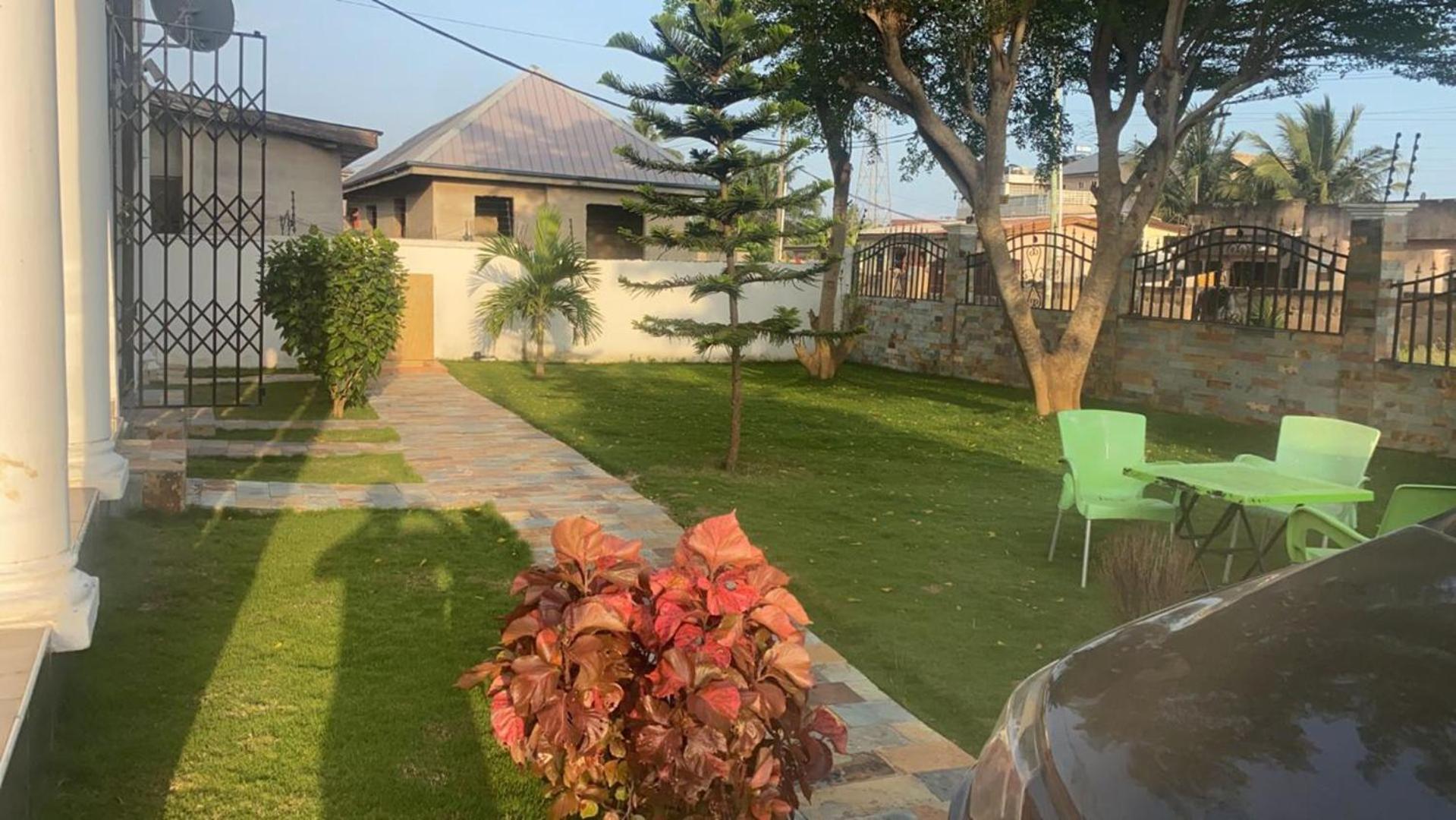 Charming 1-Bed Apartment in Accra