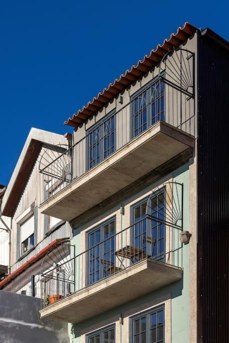 Boutique Duplex Private Balcony Monumental View view 2