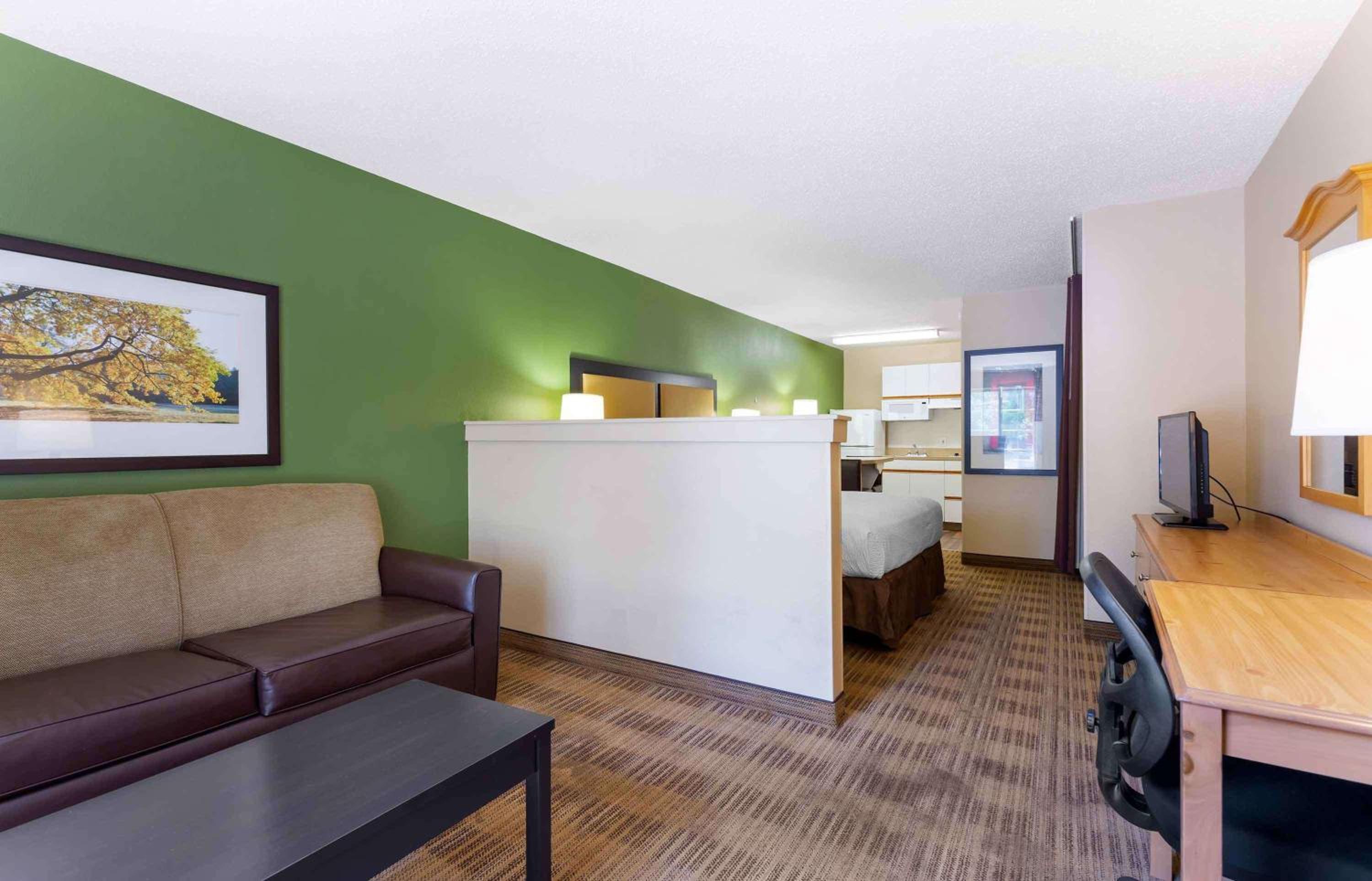 Extended Stay America Suites - Washington, DC - Chantilly - Property Image 2