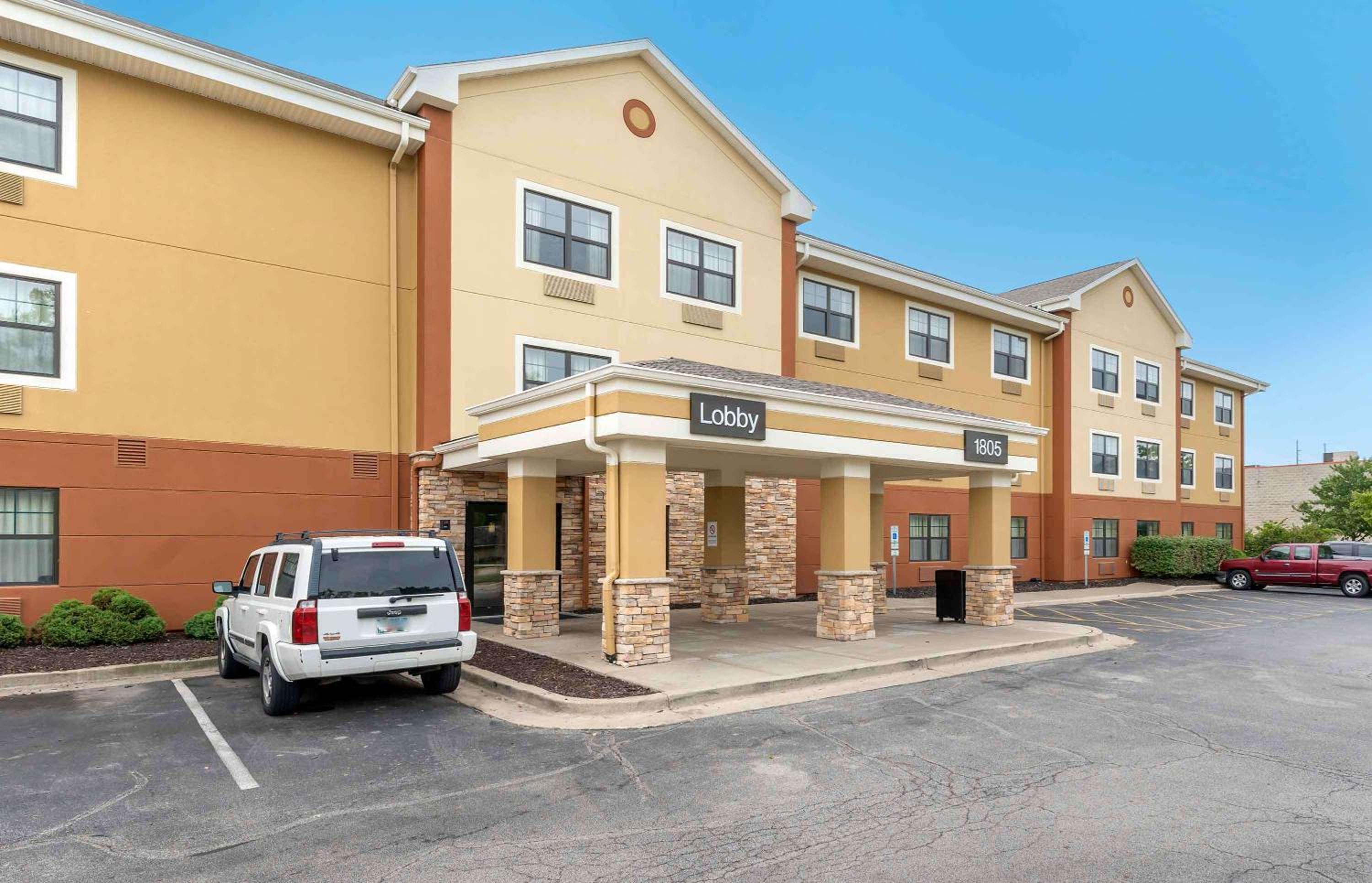 Bloomington Vacations - Extended Stay America Suites - Bloomington - Normal - Property Image 19
