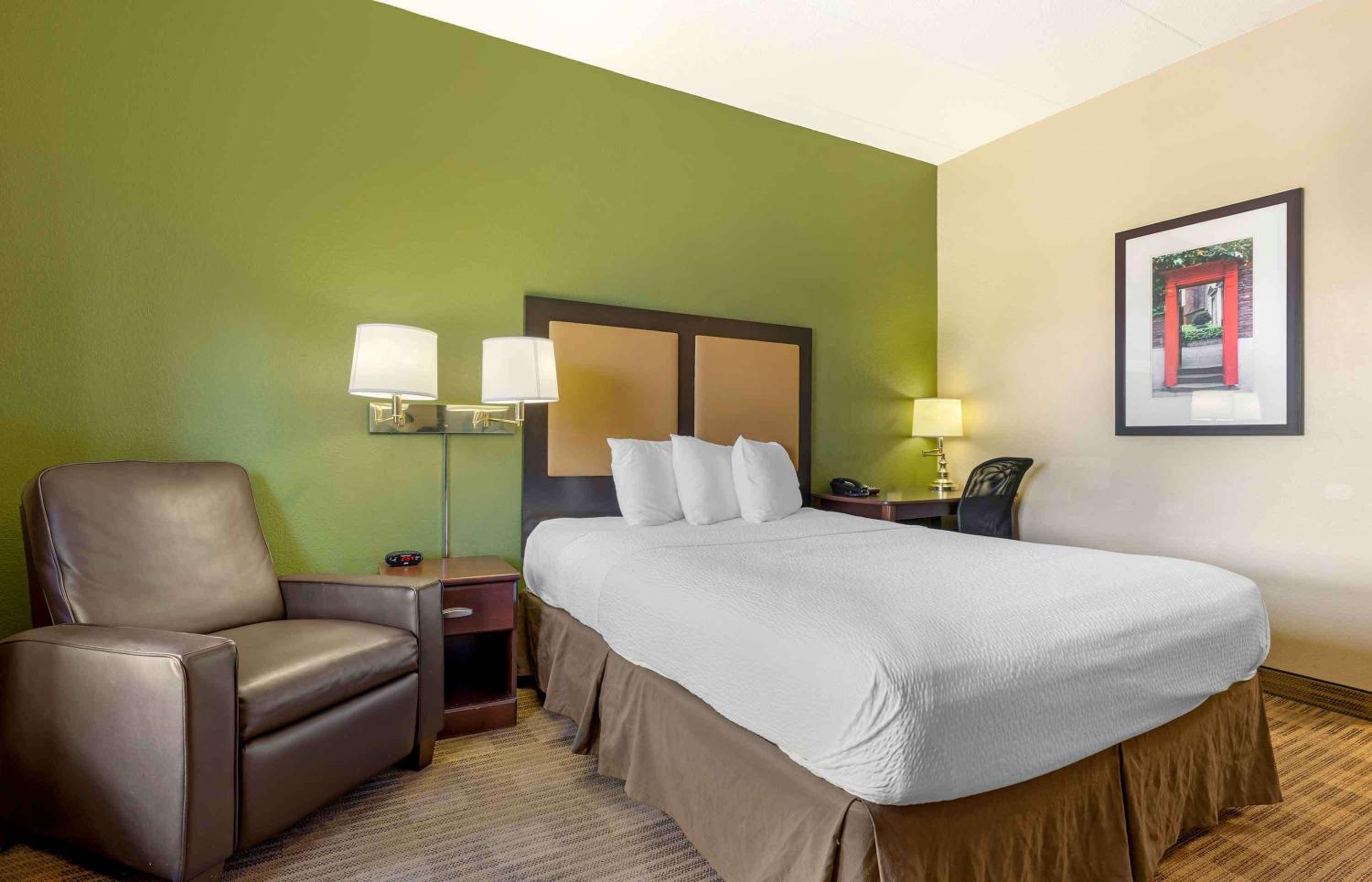 Extended Stay America Select Suites - Chicago - Darien - Property Image 5