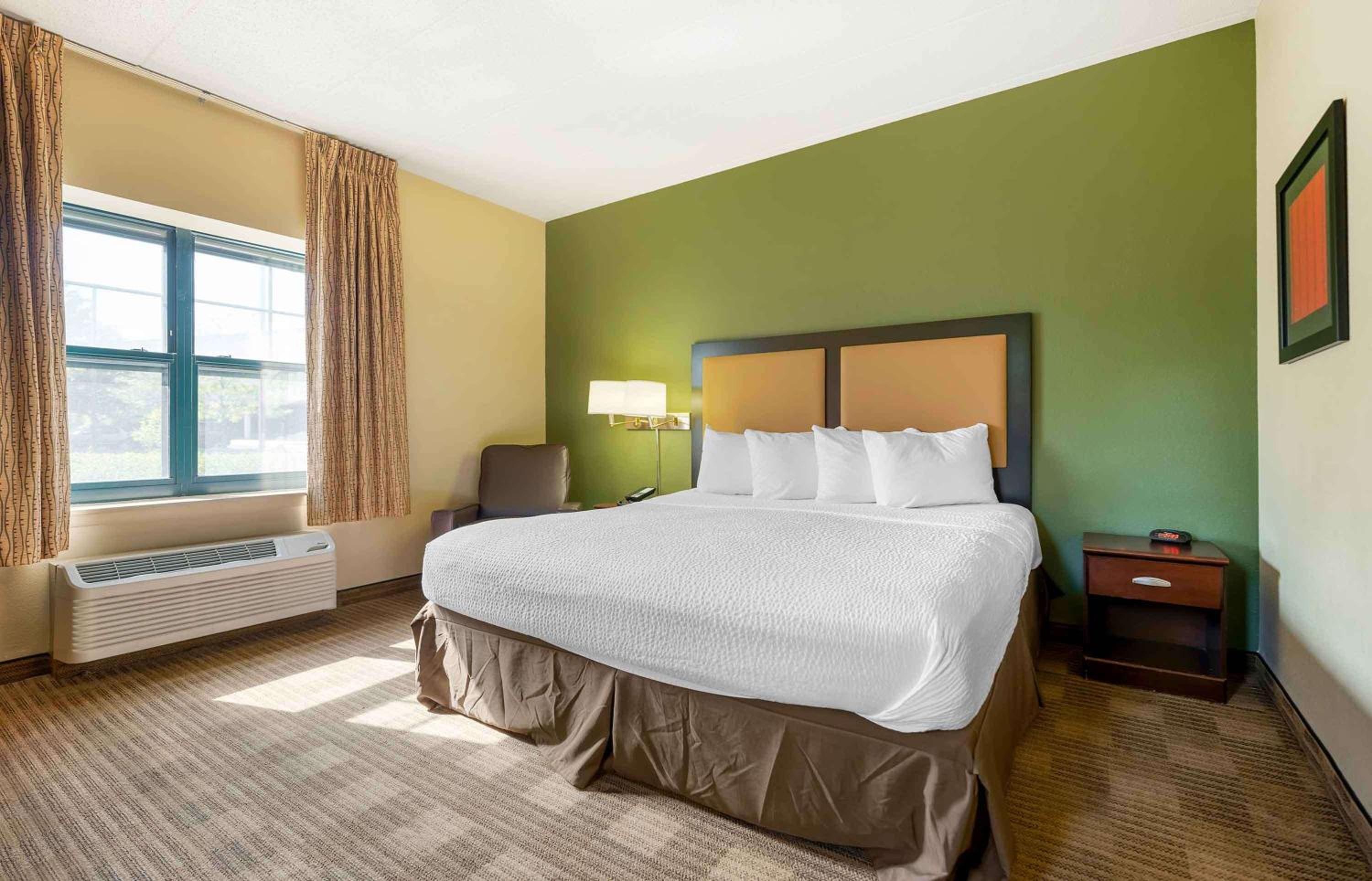 Extended Stay America Select Suites - Chicago - Darien - Property Image 8
