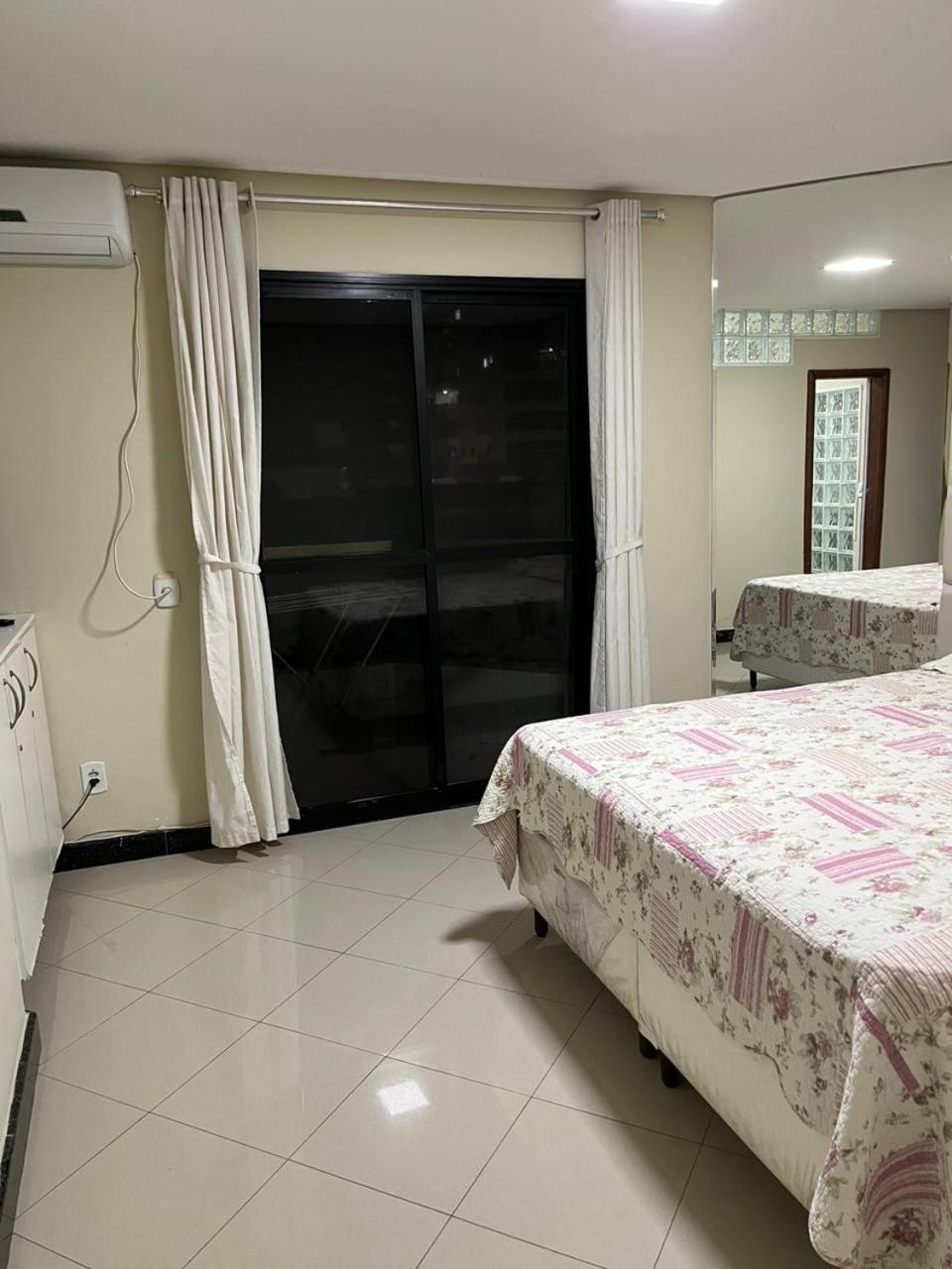 Apartamento familiar com vista para o mar em Guarapari Praia do Morro, frente ao Marlim!!!